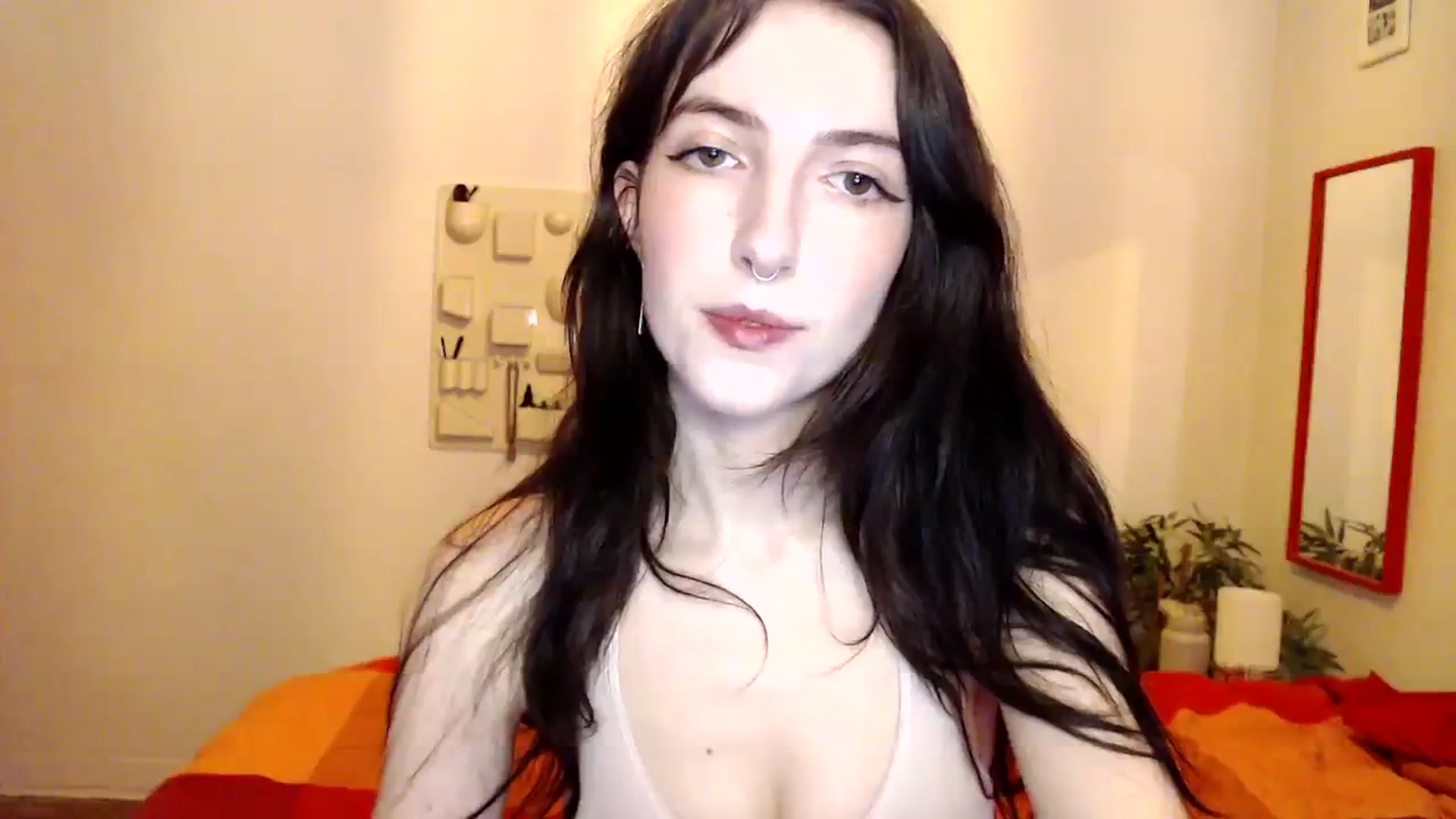 Gallery image thumbnail from NervousEzra's myfreecams stream on, 08/17/2023, 20:19 image 8 of 20