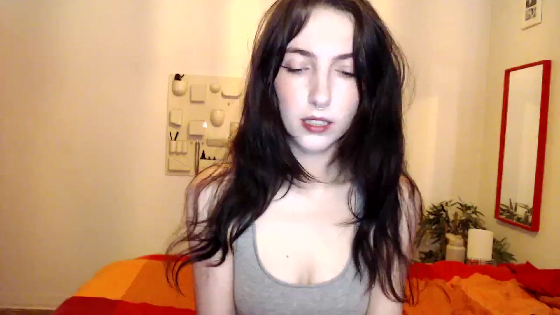 Gallery image thumbnail from NervousEzra's myfreecams stream on, 08/17/2023, 20:19 image 2 of 20