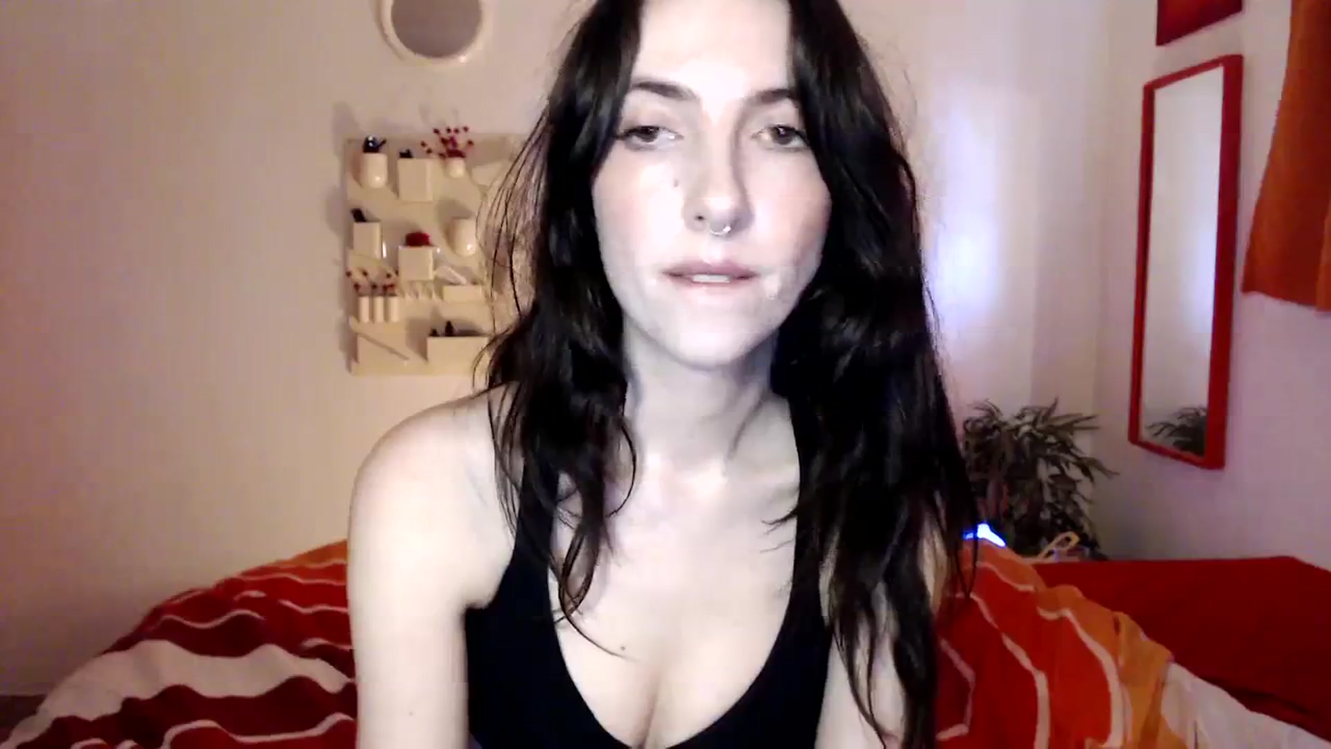 Gallery image thumbnail from NervousEzra's myfreecams stream on, 01/12/2024, 22:39 image 13 of 20