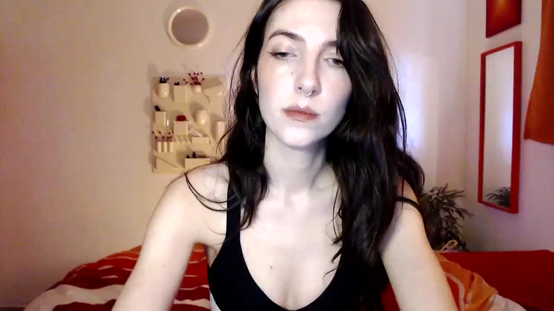 Gallery image thumbnail from NervousEzra's myfreecams stream on, 01/12/2024, 22:39 image 4 of 20
