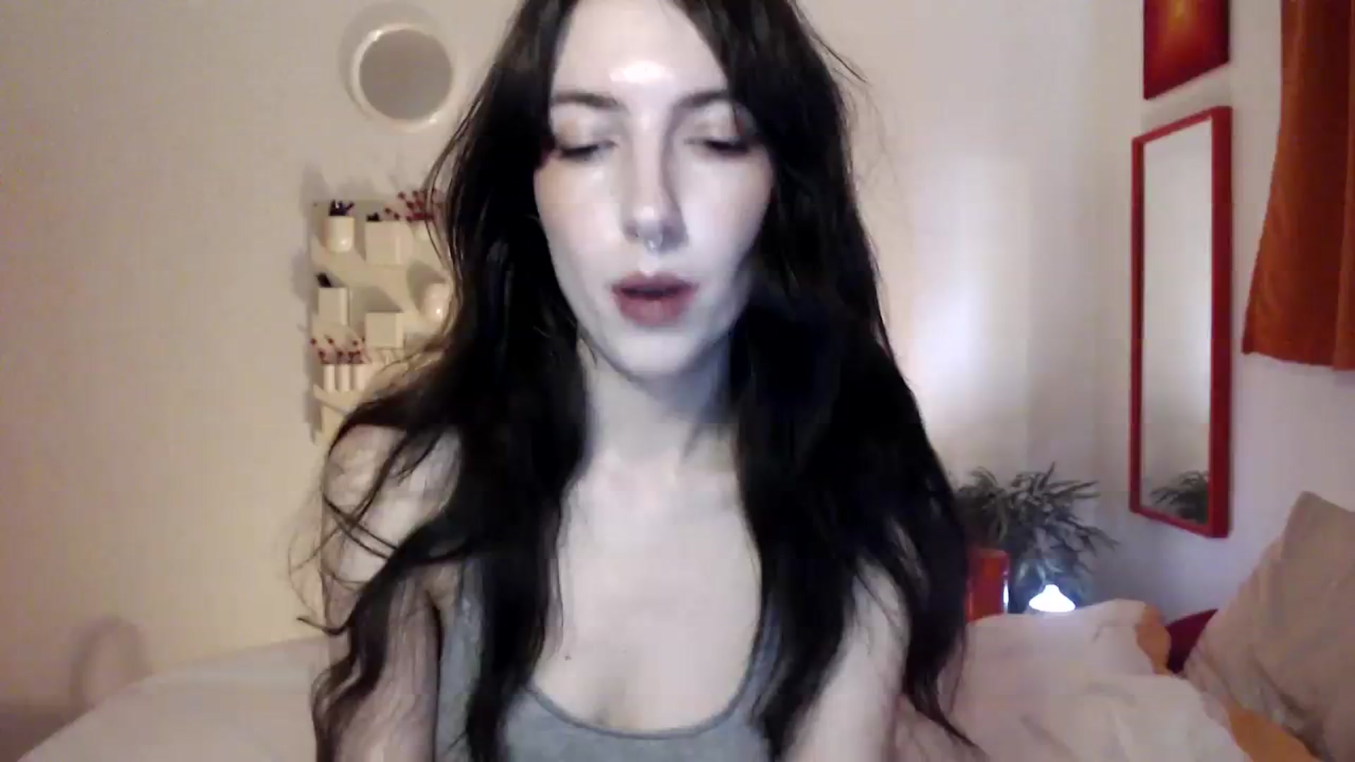 Gallery image thumbnail from NervousEzra's myfreecams stream on, 01/25/2024, 21:21 image 3 of 20
