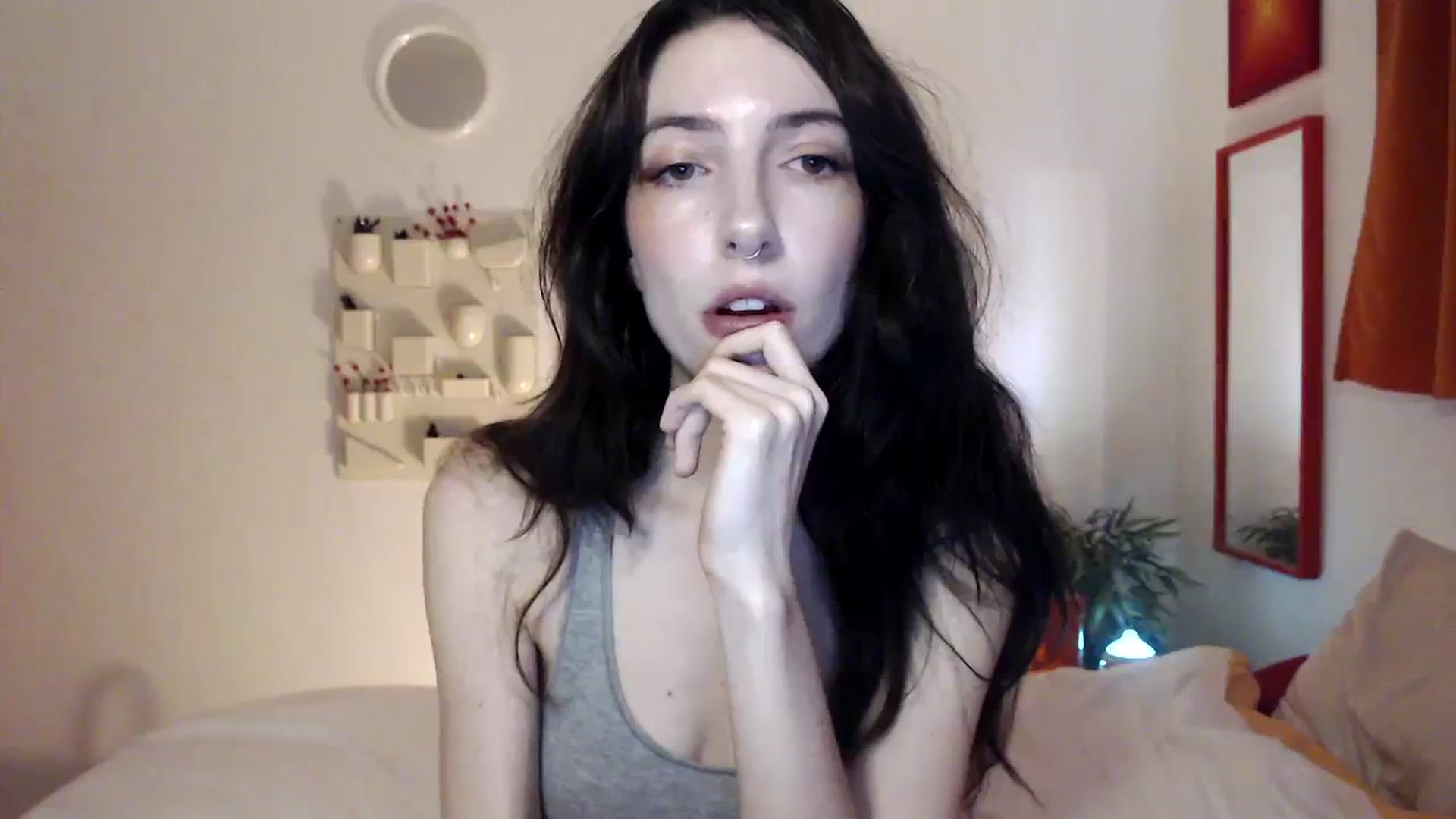 Gallery image thumbnail from NervousEzra's myfreecams stream on, 01/25/2024, 21:21 image 5 of 20