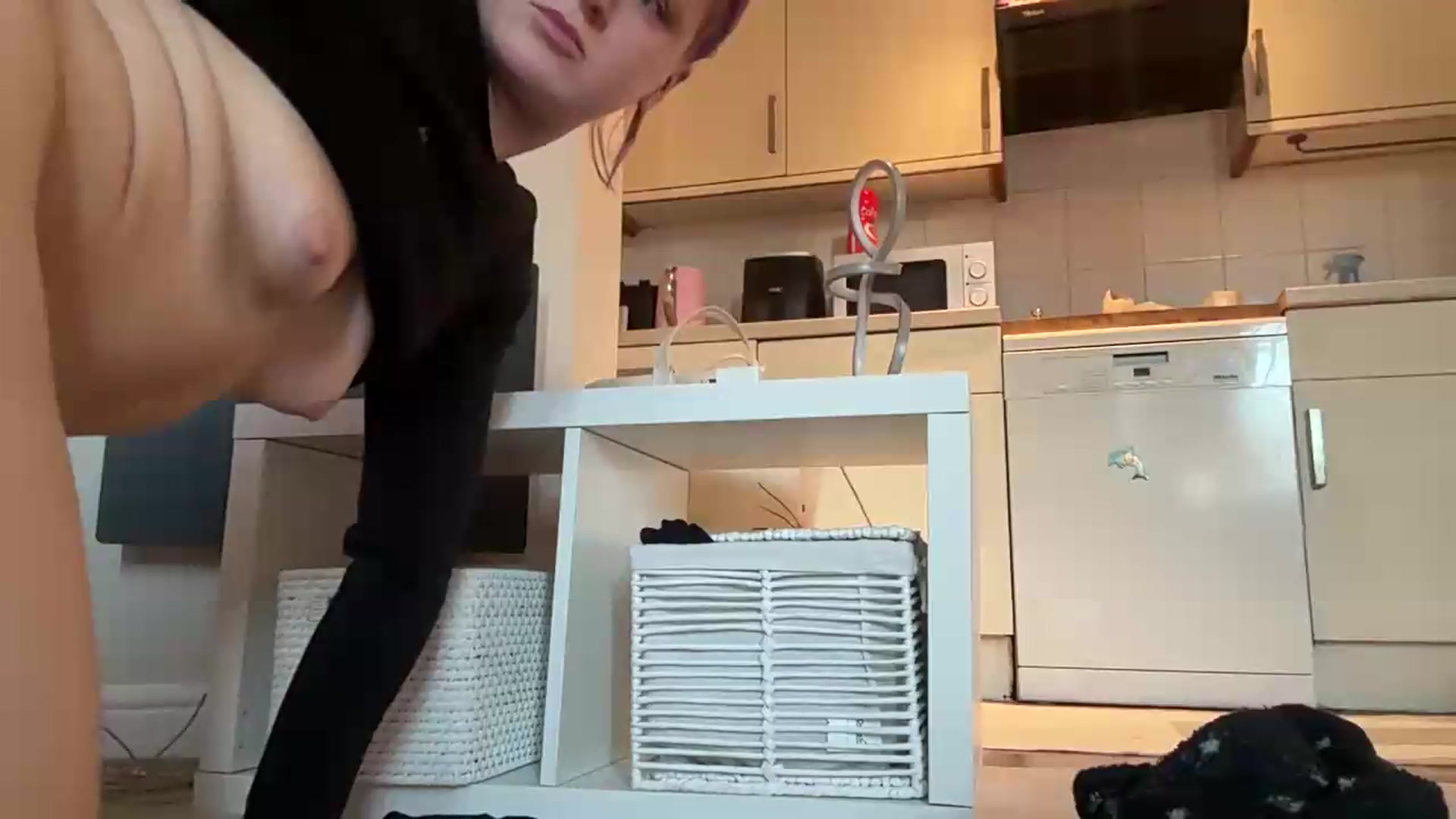 Gallery image thumbnail from NervousNewbie's myfreecams stream on, 09/17/2026, 17:46 image 5 of 20