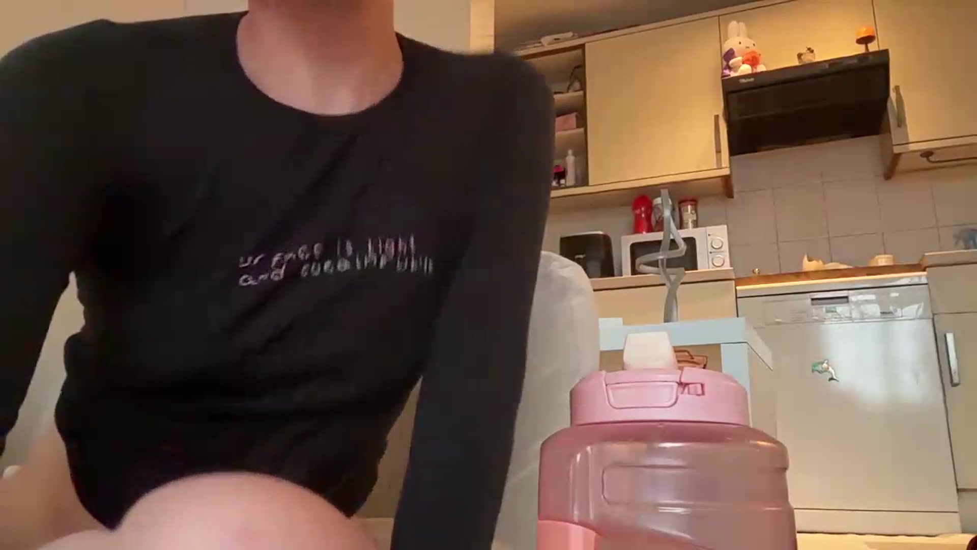 Gallery image thumbnail from NervousNewbie's myfreecams stream on, 09/18/2026, 16:24 image 7 of 20