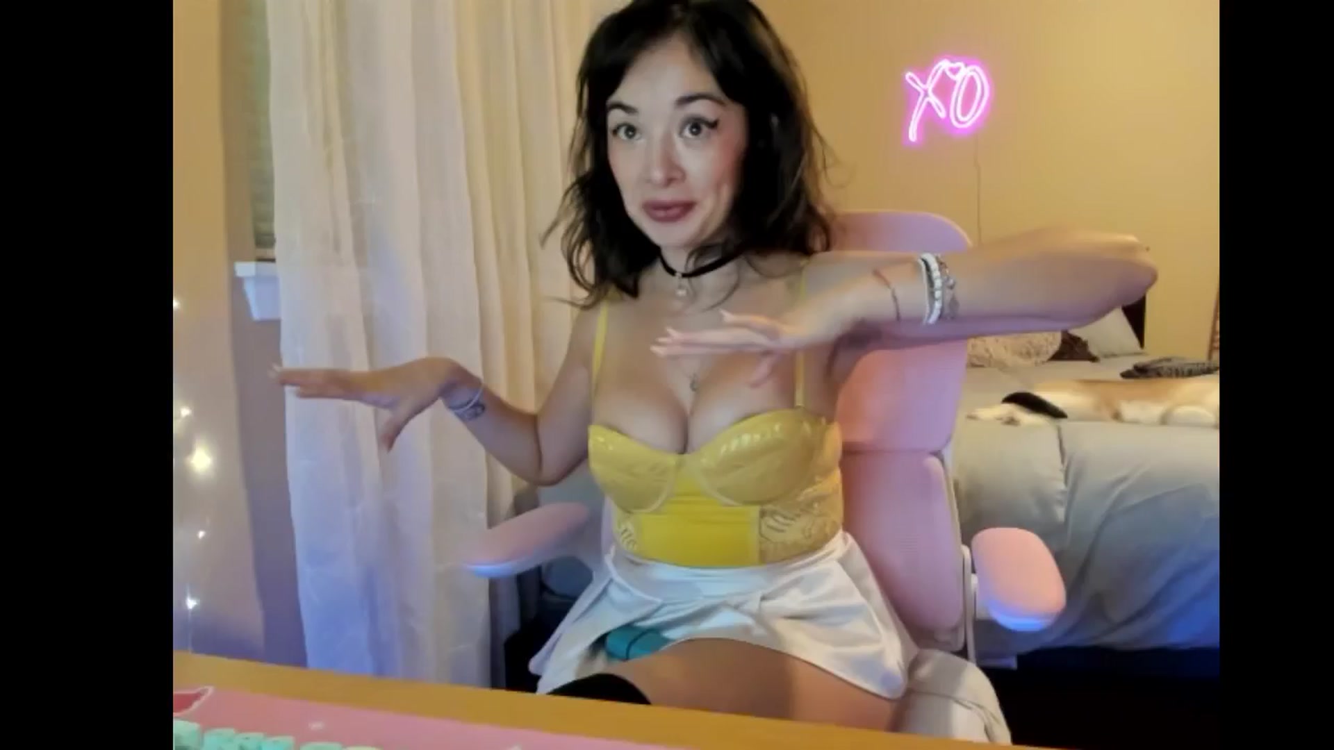 Gallery image thumbnail from NesaValentine's myfreecams stream on, 01/11/2025, 11:42 image 6 of 20