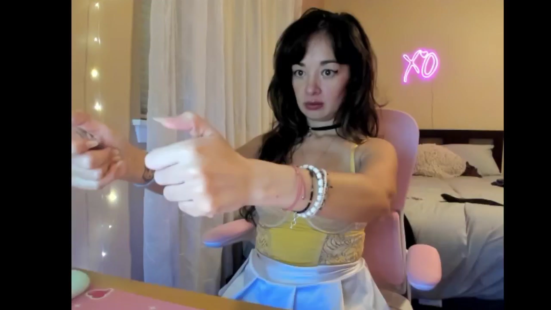 Gallery image thumbnail from NesaValentine's myfreecams stream on, 01/11/2025, 11:42 image 18 of 20