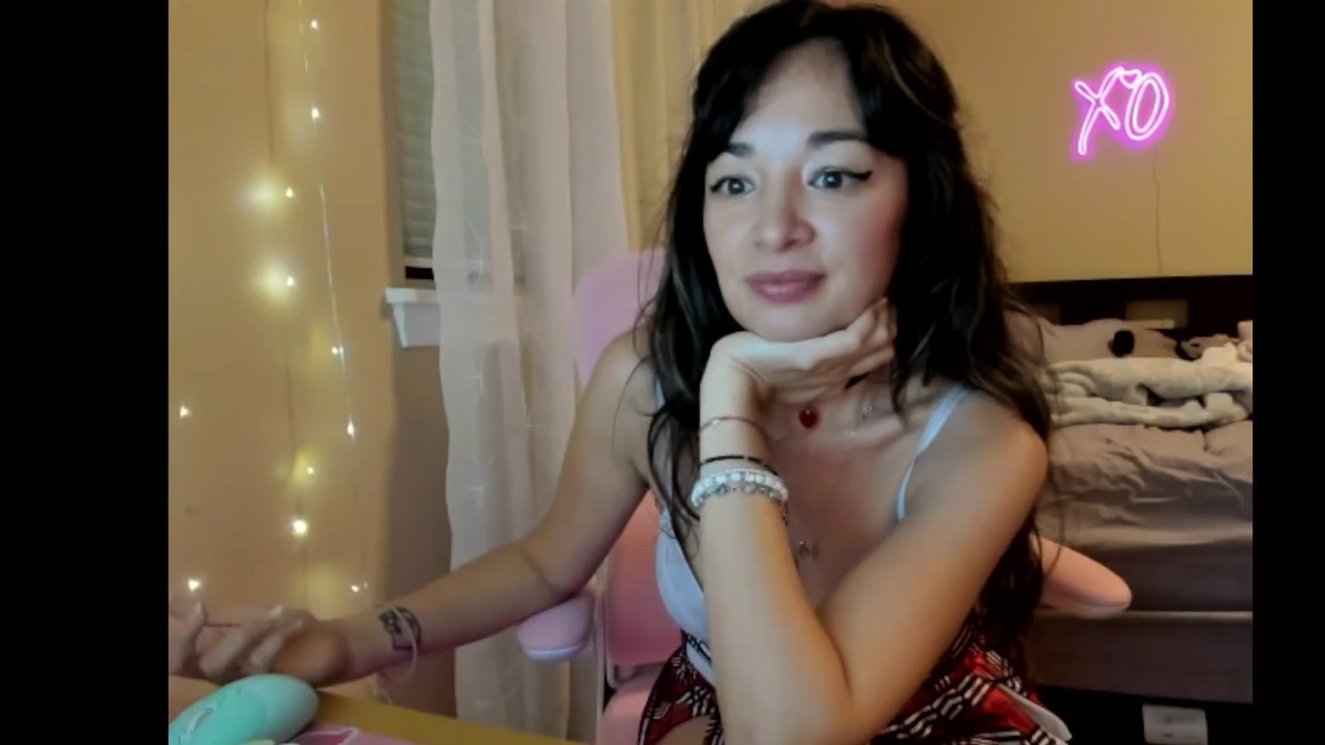 Gallery image thumbnail from NesaValentine's myfreecams stream on, 01/18/2025, 11:37 image 16 of 20