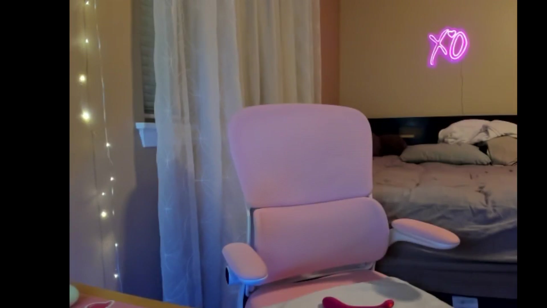 Gallery image thumbnail from NesaValentine's myfreecams stream on, 01/21/2025, 10:27 image 4 of 20