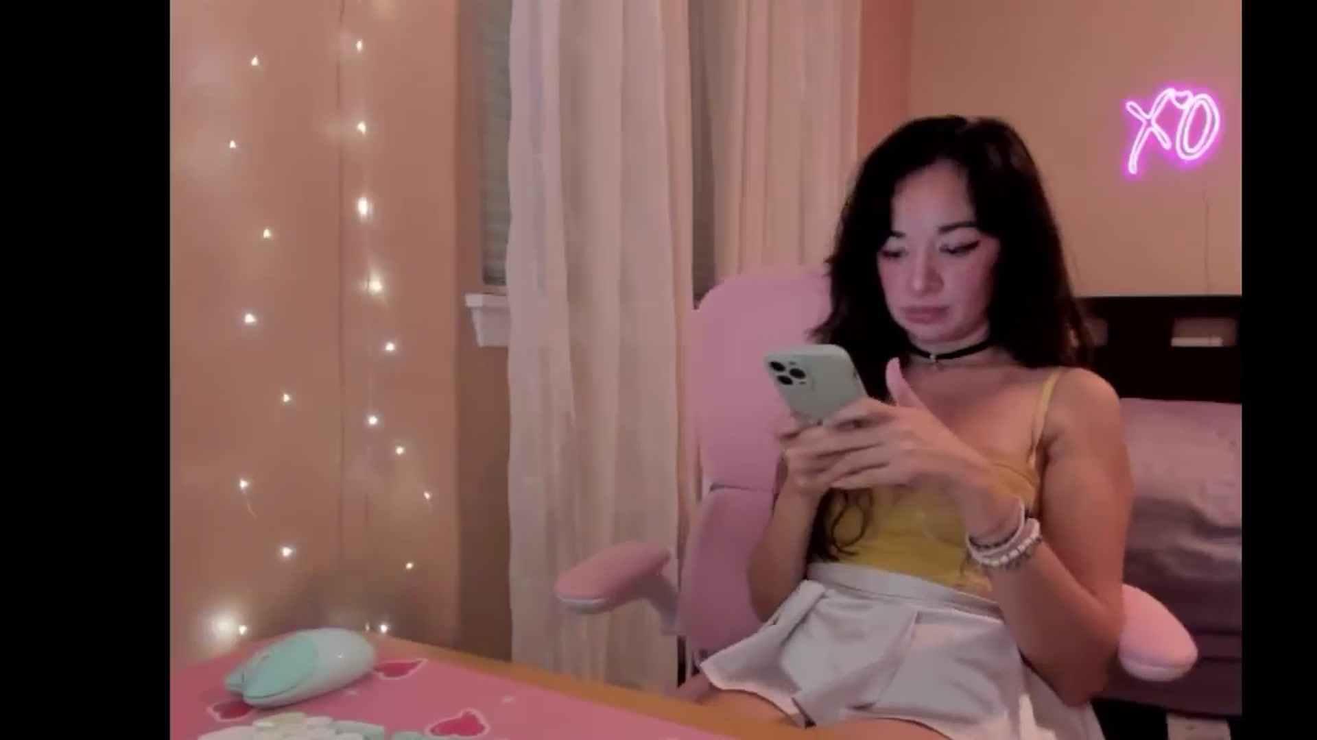 Gallery image thumbnail from NesaValentine's myfreecams stream on, 02/14/2025, 11:14 image 4 of 20