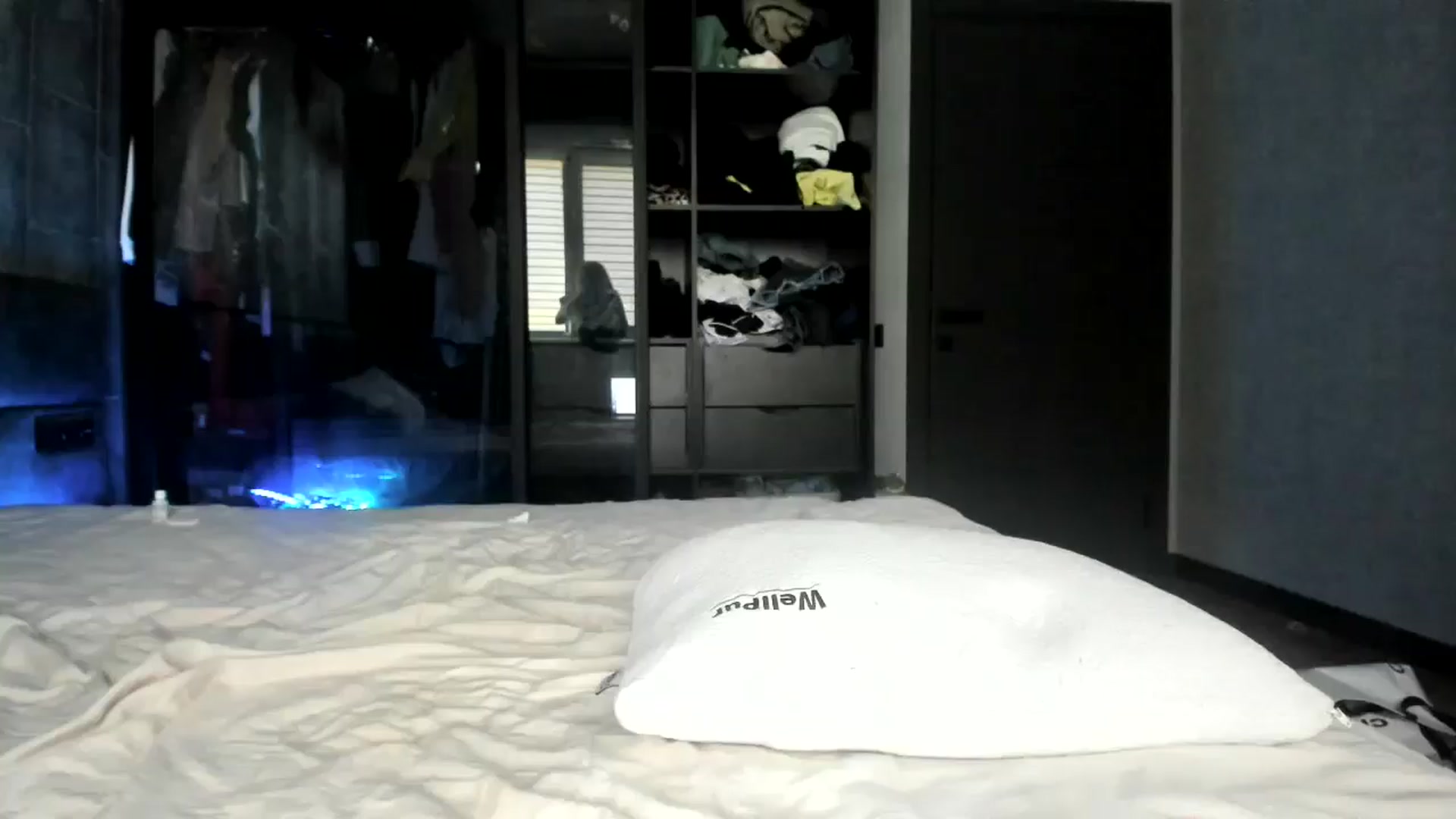 Gallery image thumbnail from Nesquikim's myfreecams stream on, 09/14/2024, 12:26 image 6 of 20