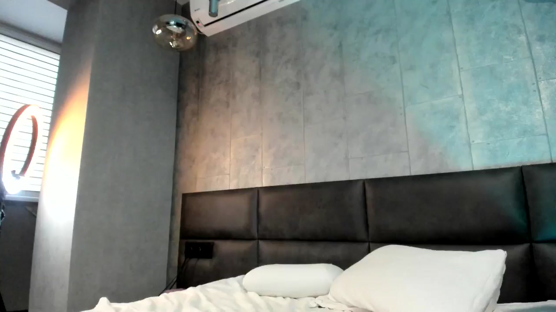 Gallery image thumbnail from Nesquikim's myfreecams stream on, 03/02/2025, 14:19 image 20 of 20