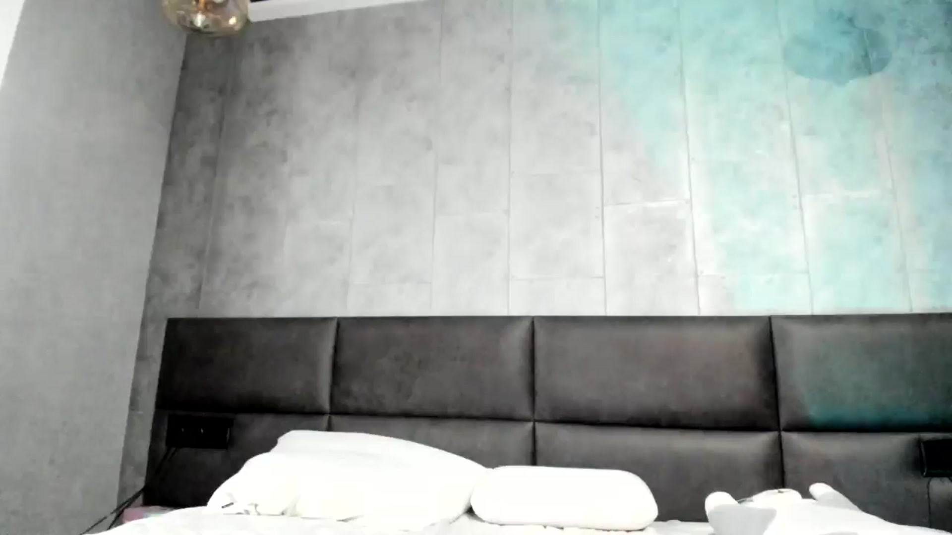 Gallery image thumbnail from Nesquikim's myfreecams stream on, 05/01/2025, 11:16 image 20 of 20