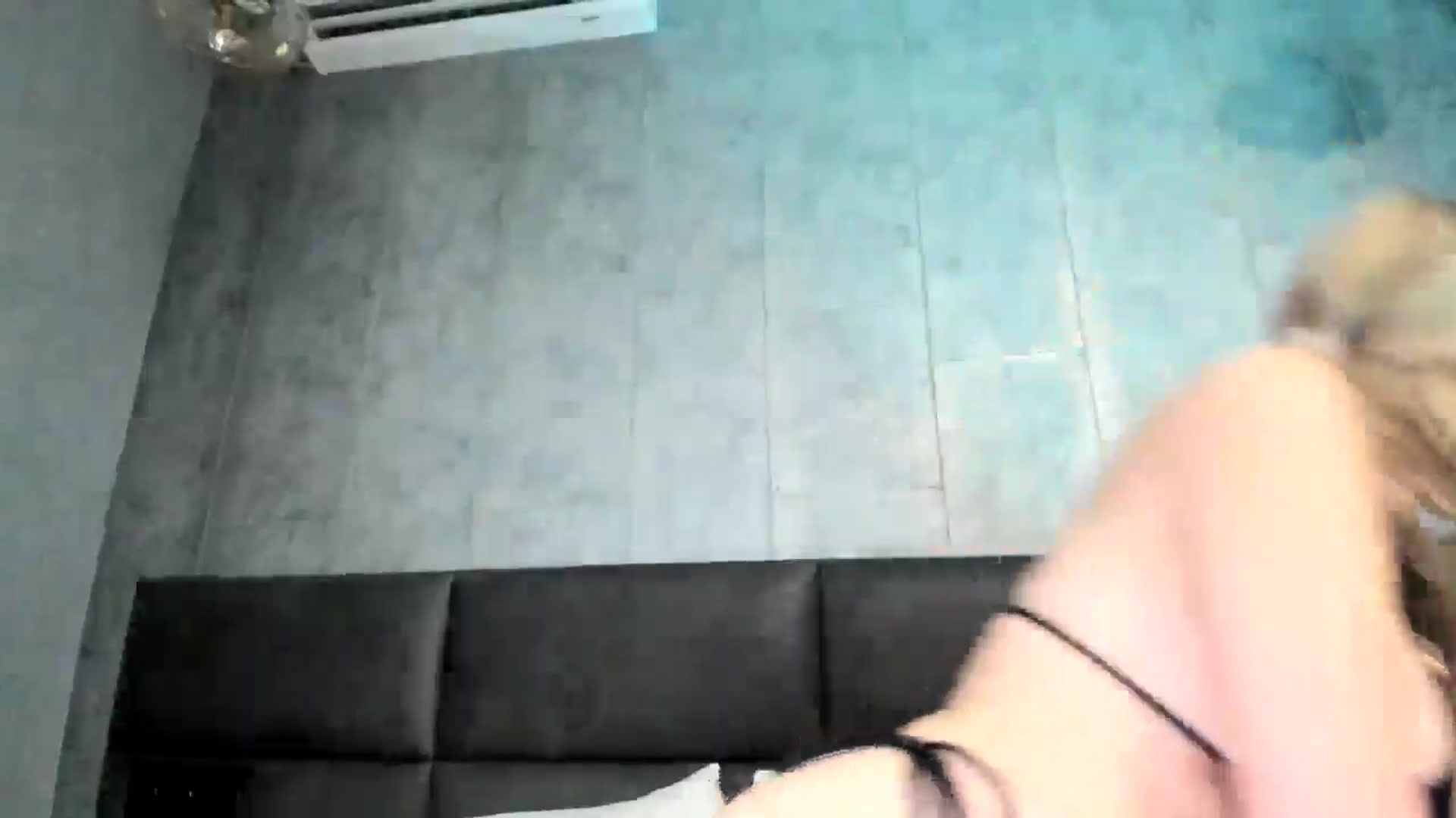 Gallery image thumbnail from Nesquikim's myfreecams stream on, 08/03/2025, 08:10 image 20 of 20