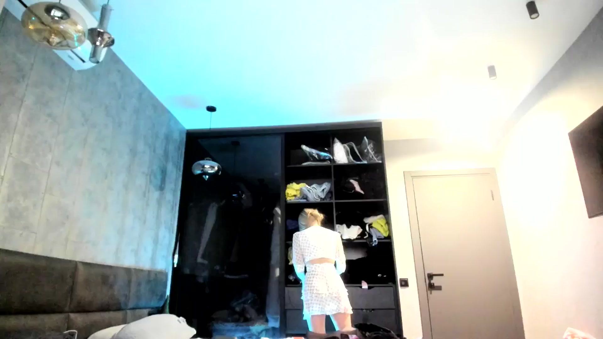 Gallery image thumbnail from Nesquikim's myfreecams stream on, 03/22/2026, 12:38 image 18 of 20