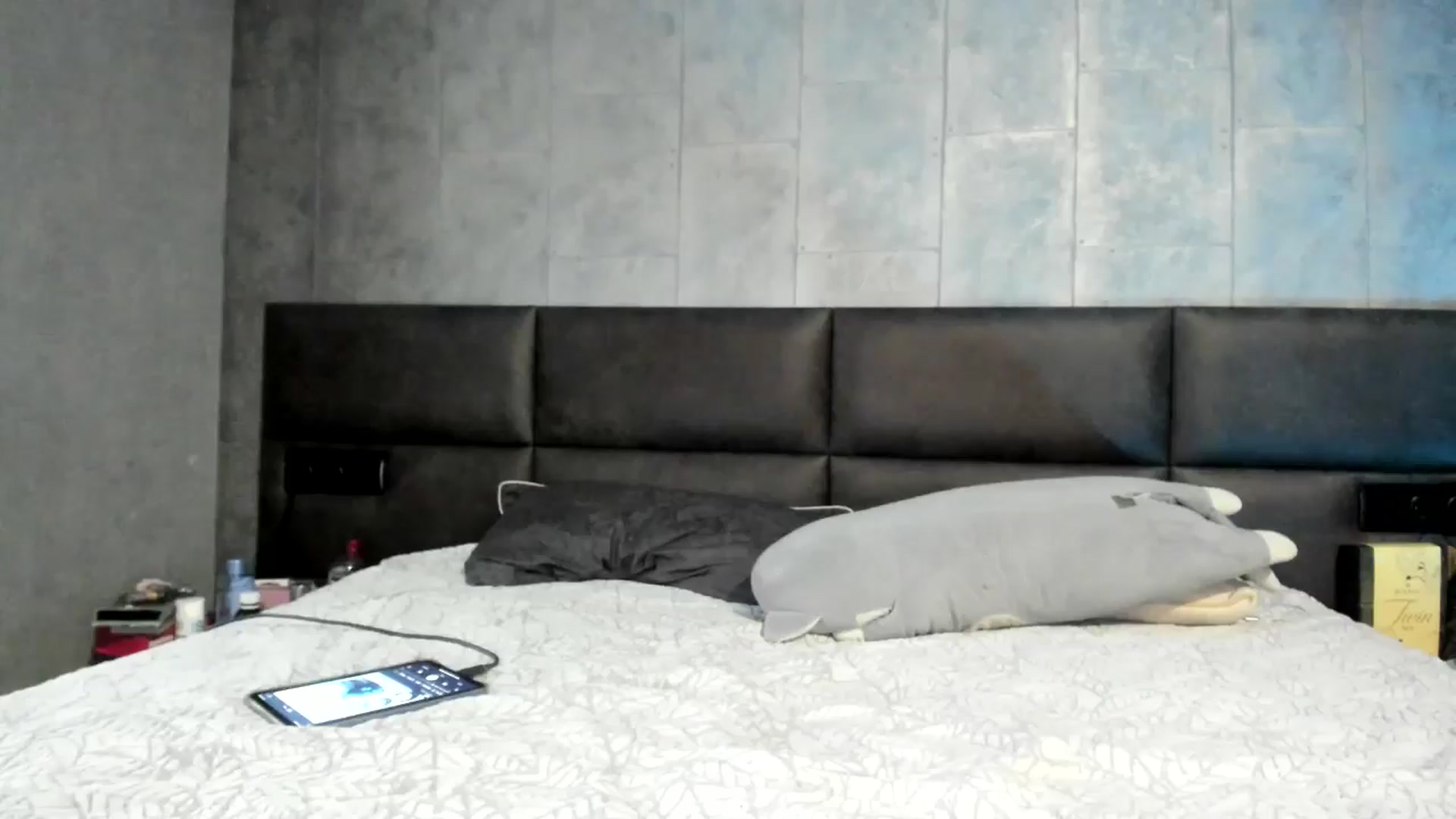 Gallery image thumbnail from Nesquikim's myfreecams stream on, 03/22/2026, 12:38 image 7 of 20