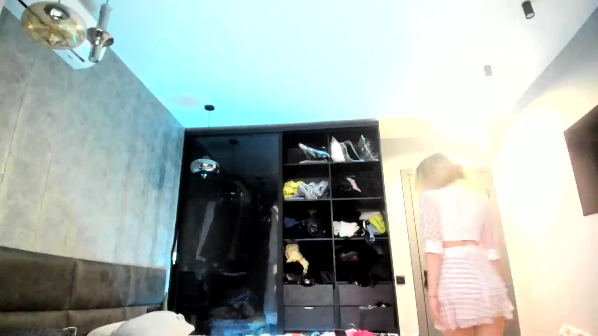 Gallery image thumbnail from Nesquikim's myfreecams stream on, 03/22/2026, 12:38 image 16 of 20