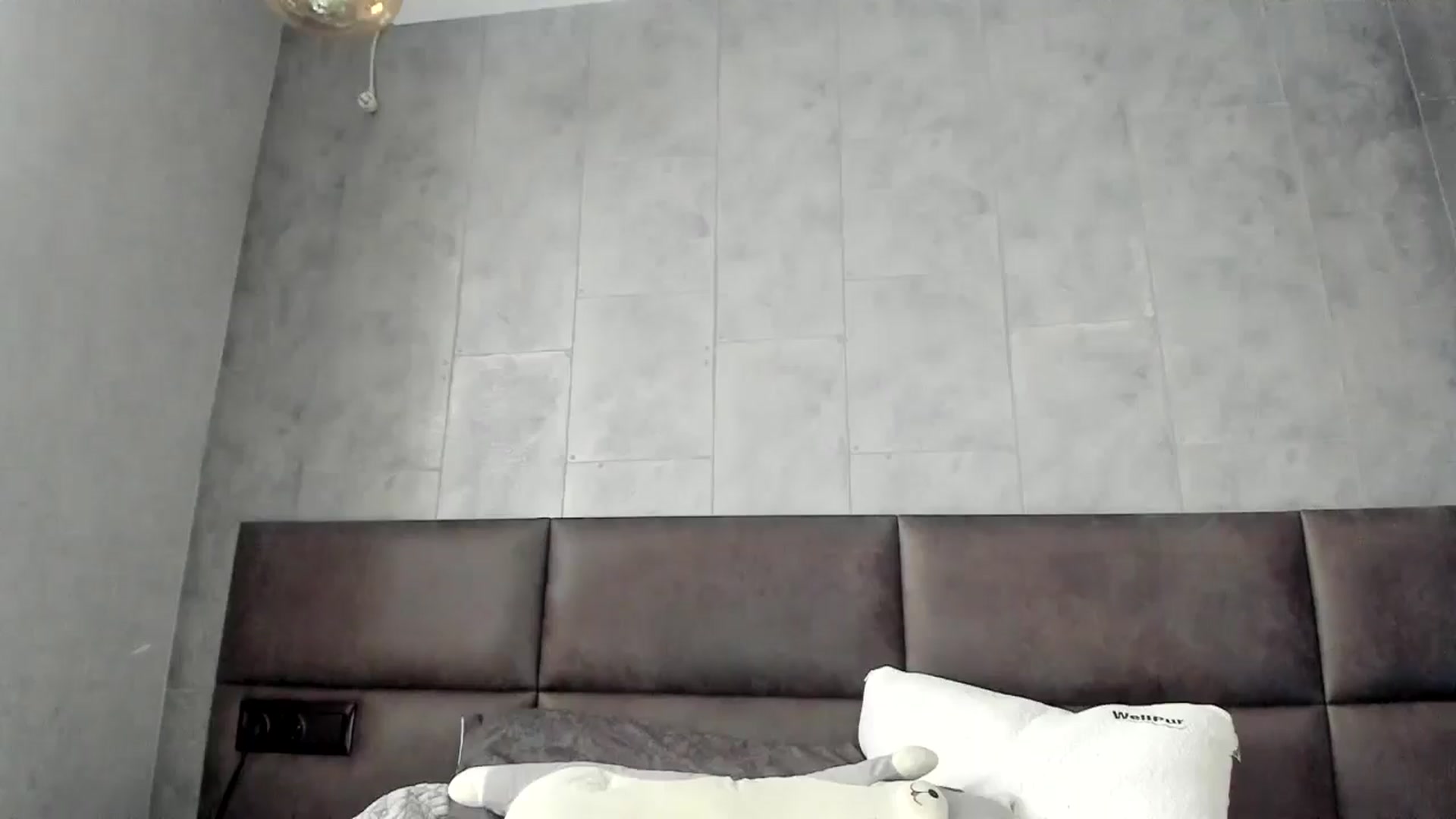 Gallery image thumbnail from Nesquikim's myfreecams stream on, 05/02/2026, 07:12 image 5 of 20