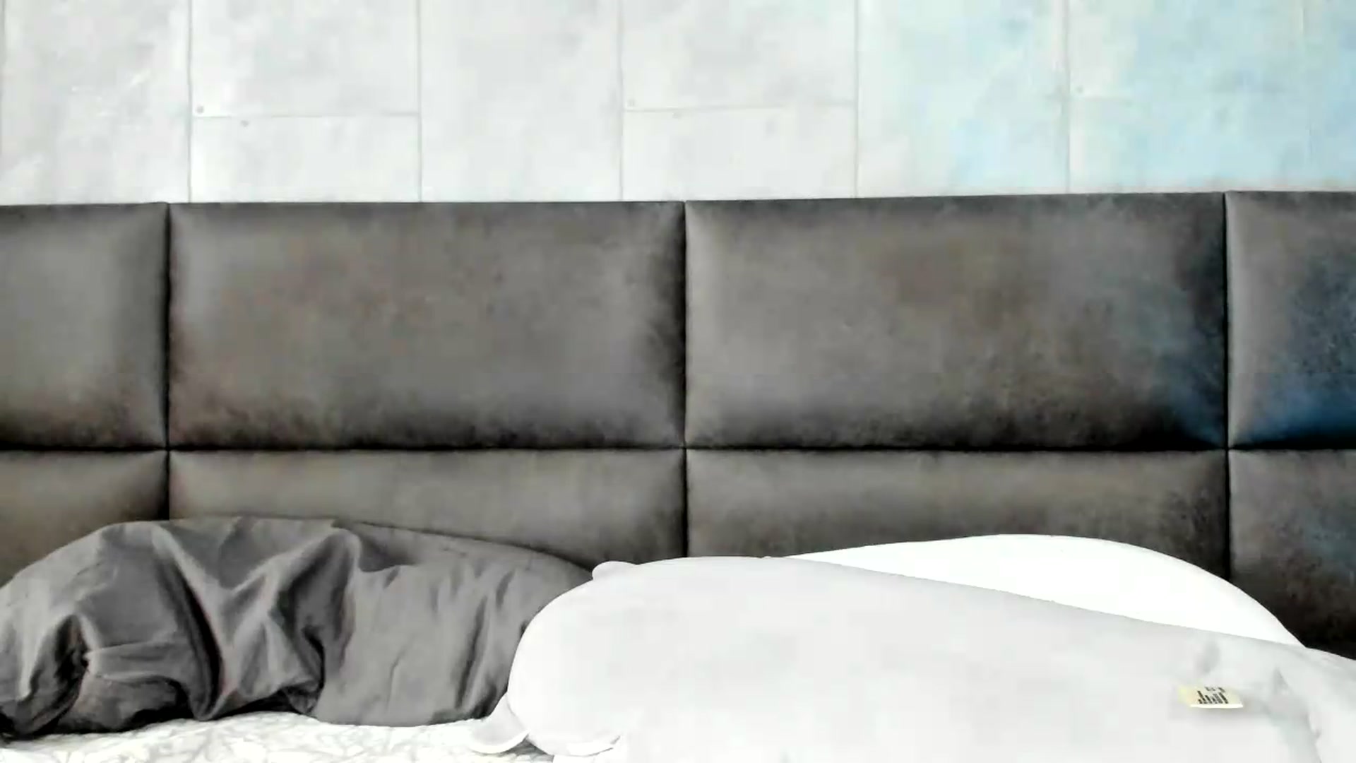 Gallery image thumbnail from Nesquikim's myfreecams stream on, 05/16/2026, 10:42 image 3 of 20