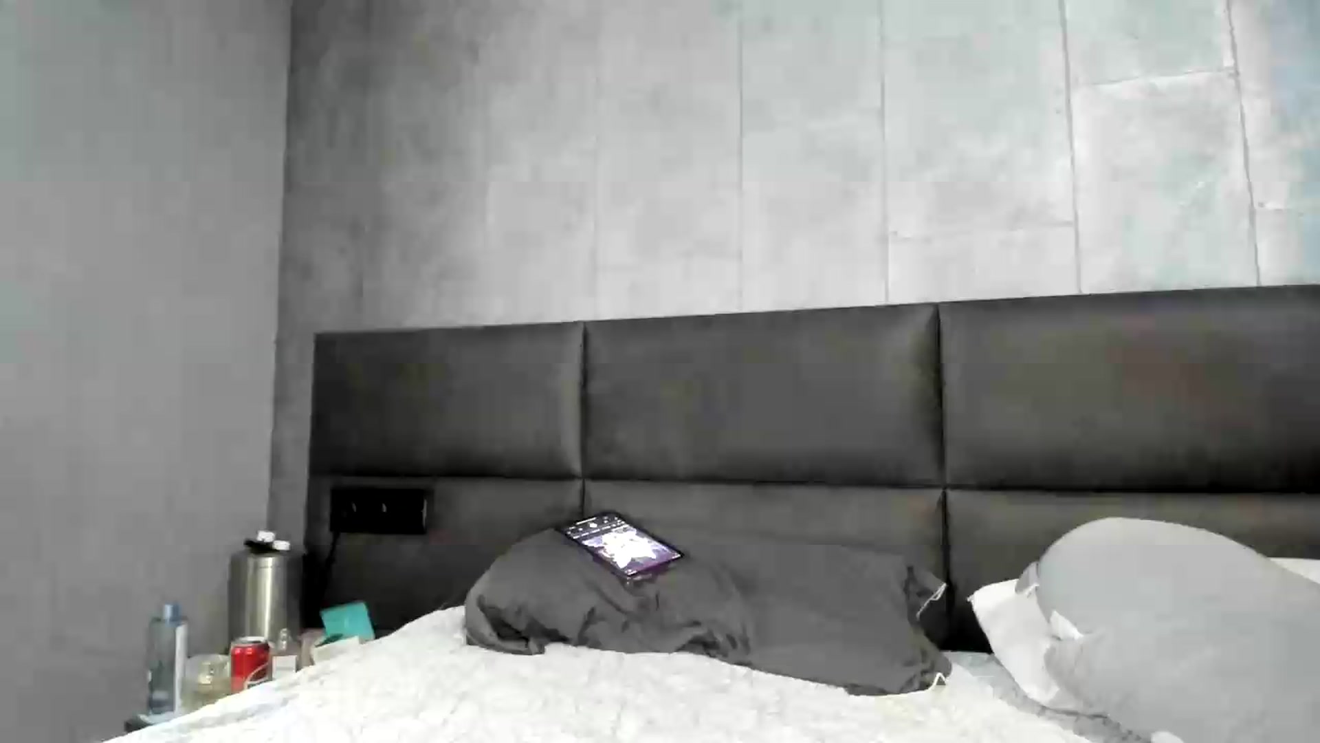 Gallery image thumbnail from Nesquikim's myfreecams stream on, 06/20/2026, 12:29 image 1 of 20
