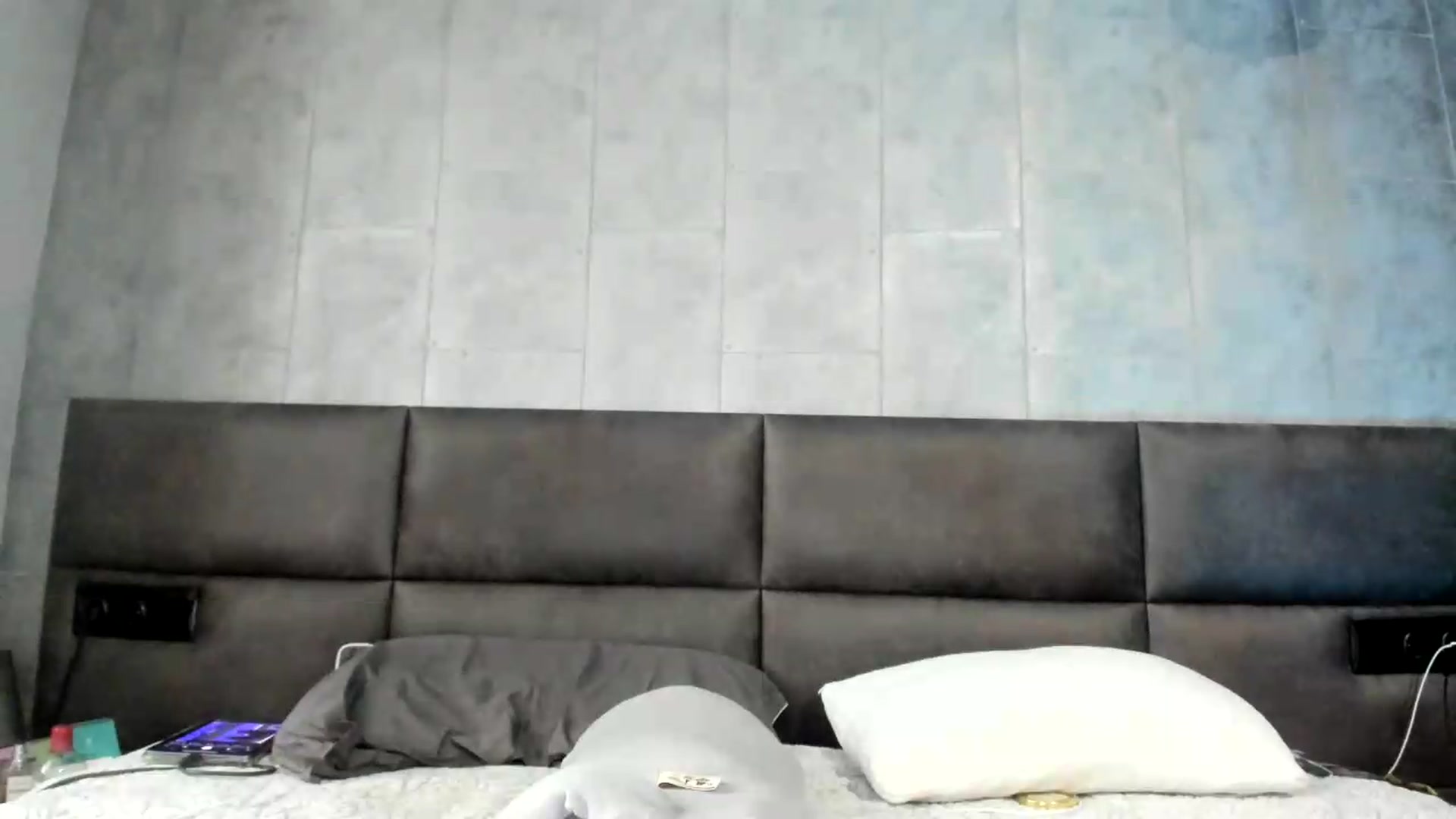 Gallery image thumbnail from Nesquikim's myfreecams stream on, 06/27/2026, 12:36 image 2 of 20