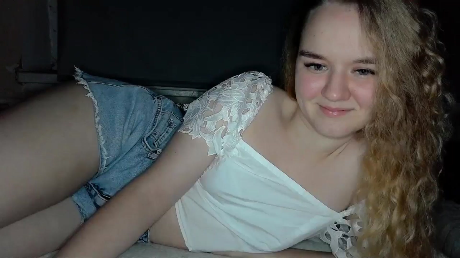 Gallery image thumbnail from NessaLeigh's myfreecams stream on, 12/25/2025, 21:26 image 10 of 20