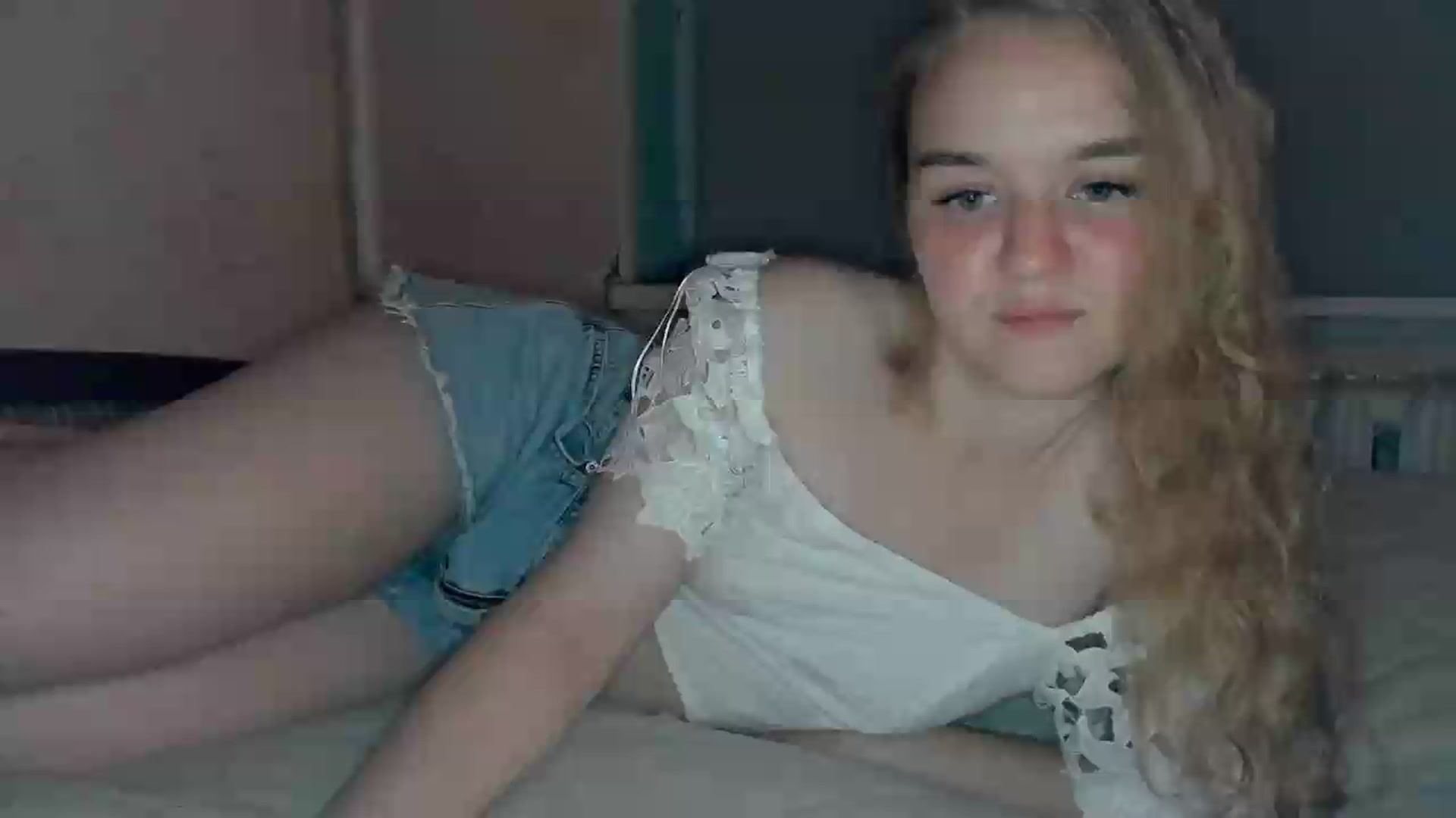 Gallery image thumbnail from NessaLeigh's myfreecams stream on, 05/18/2026, 20:35 image 19 of 20