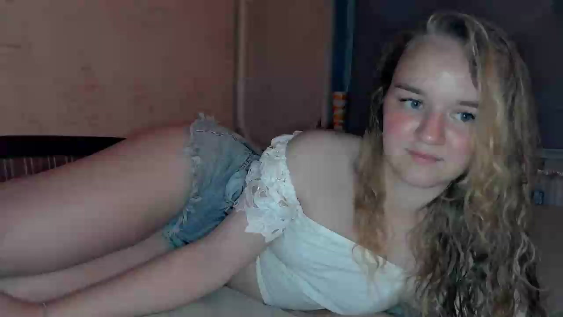Gallery image thumbnail from NessaLeigh's myfreecams stream on, 06/01/2026, 20:03 image 1 of 20