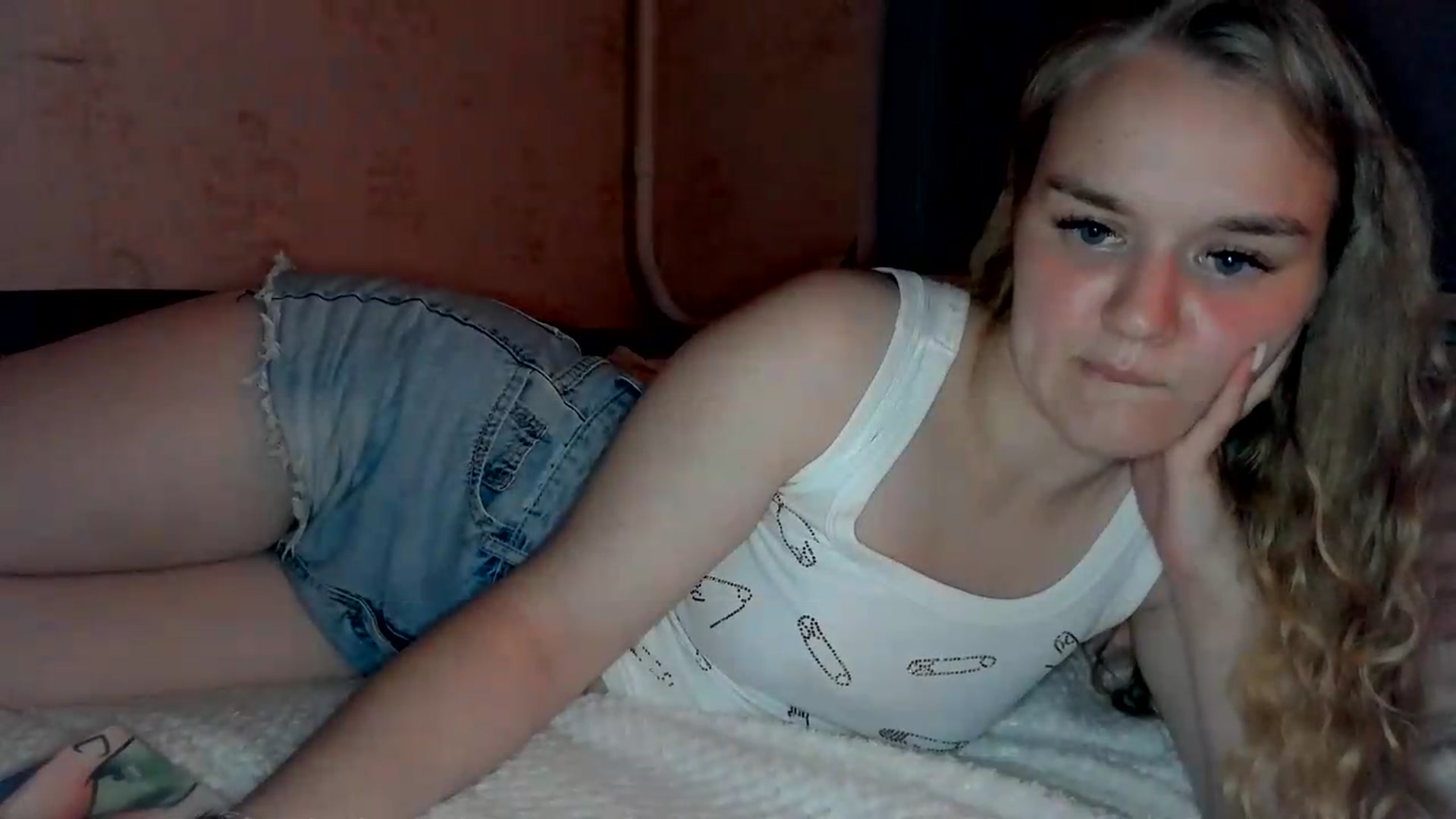 Gallery image thumbnail from NessaLeigh's myfreecams stream on, 06/08/2026, 22:38 image 8 of 20