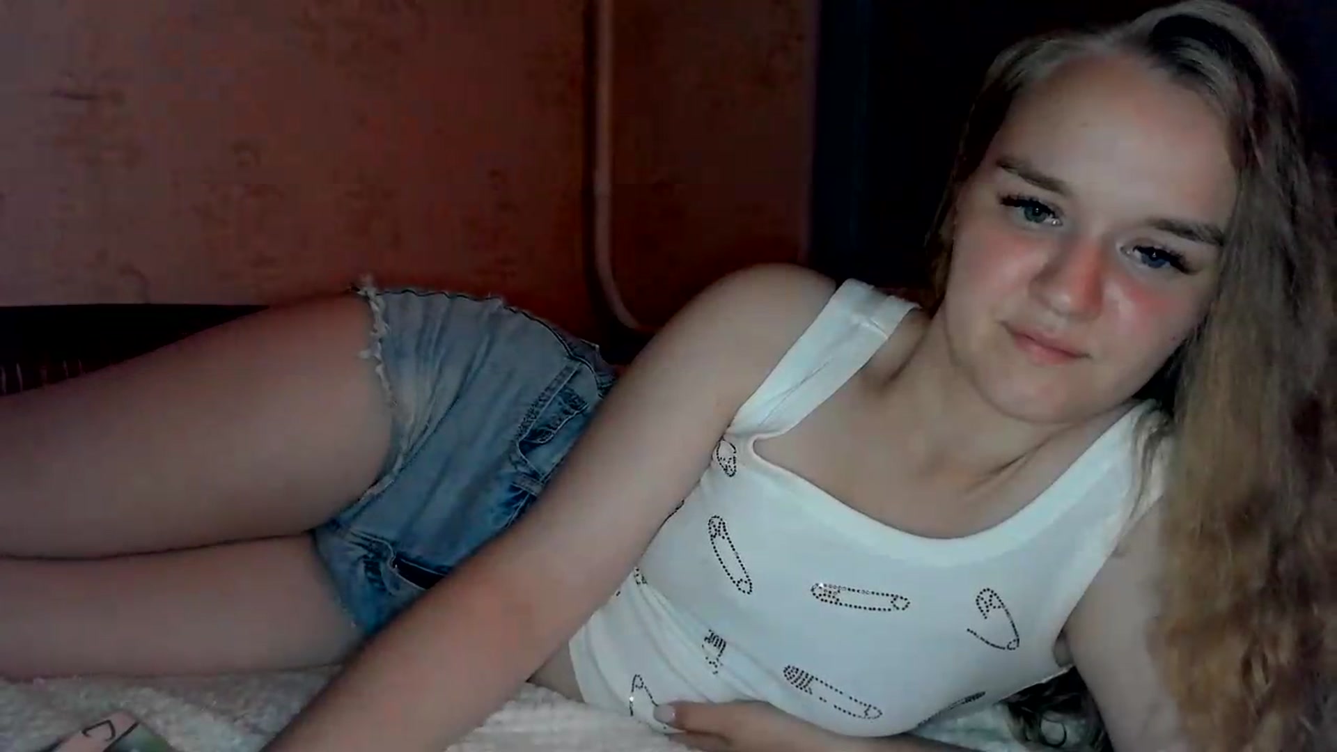 Gallery image thumbnail from NessaLeigh's myfreecams stream on, 06/08/2026, 22:38 image 2 of 20