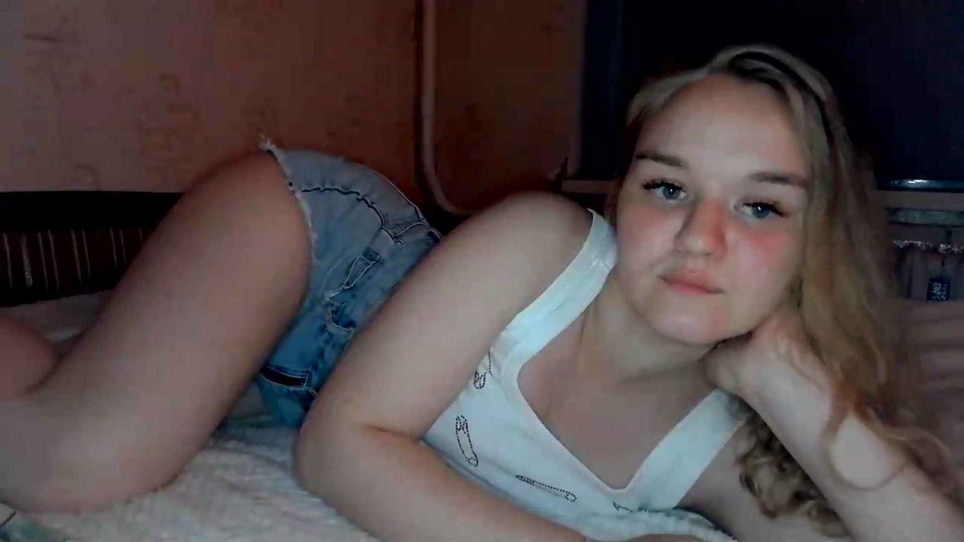 Gallery image thumbnail from NessaLeigh's myfreecams stream on, 06/08/2026, 22:38 image 12 of 20