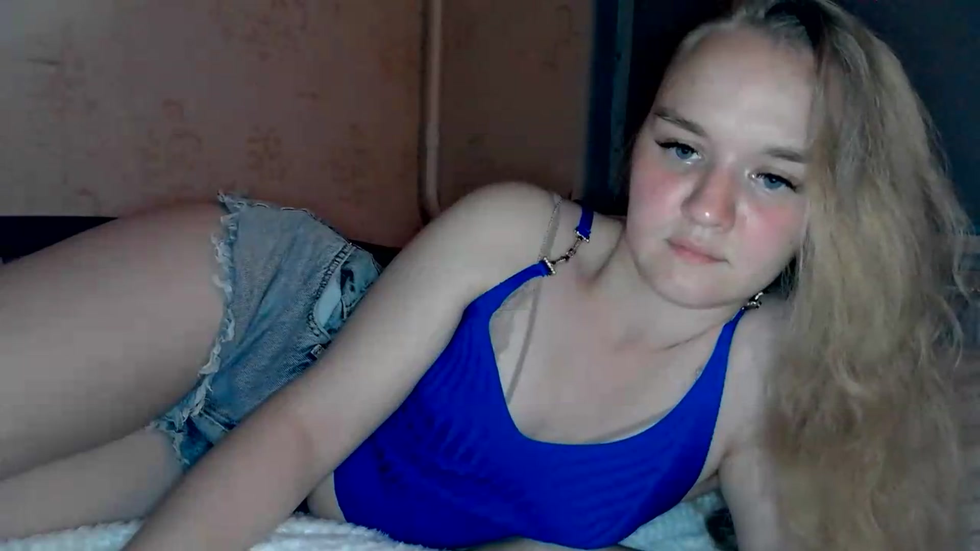 Gallery image thumbnail from NessaLeigh's myfreecams stream on, 06/09/2026, 19:35 image 4 of 20