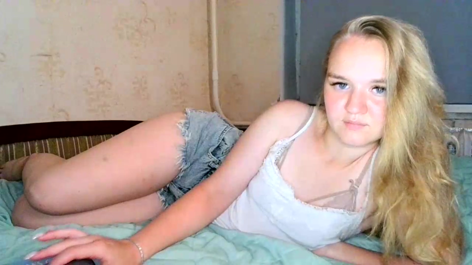 Gallery image thumbnail from NessaLeigh's myfreecams stream on, 07/02/2026, 20:08 image 2 of 20