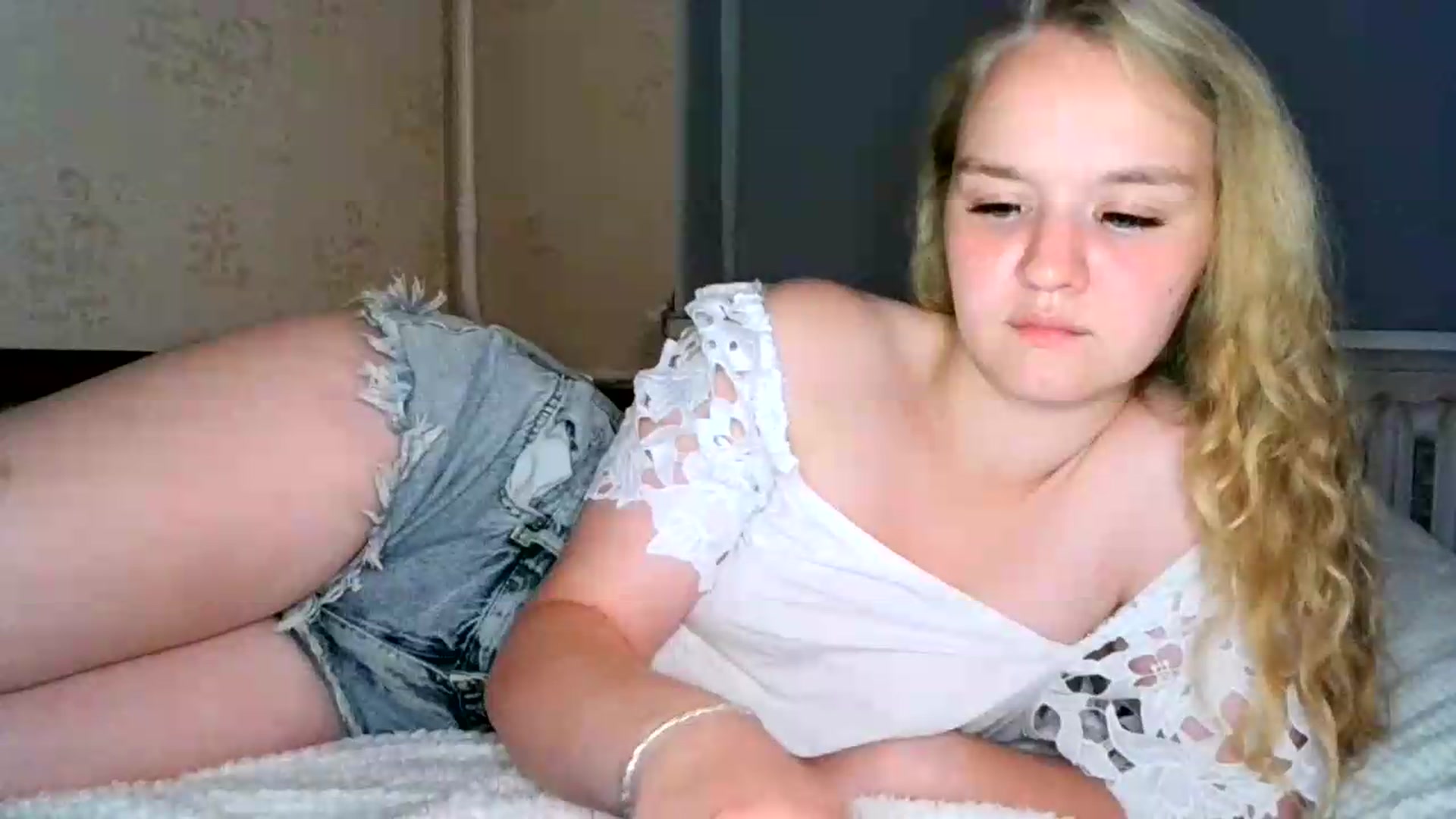 Gallery image thumbnail from NessaLeigh's myfreecams stream on, 07/06/2026, 22:45 image 7 of 20