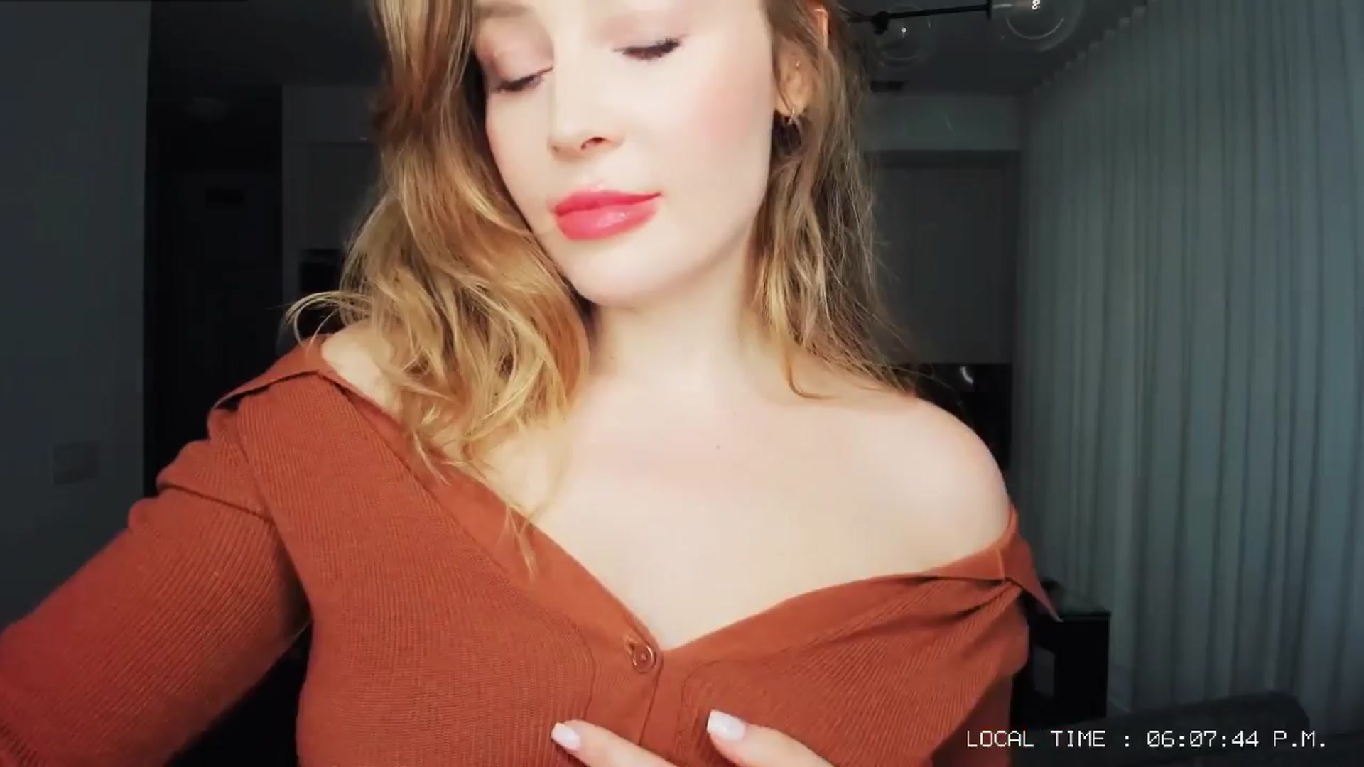 Gallery image thumbnail from NessaMoore's myfreecams stream on, 04/03/2024, 22:45 image 5 of 20
