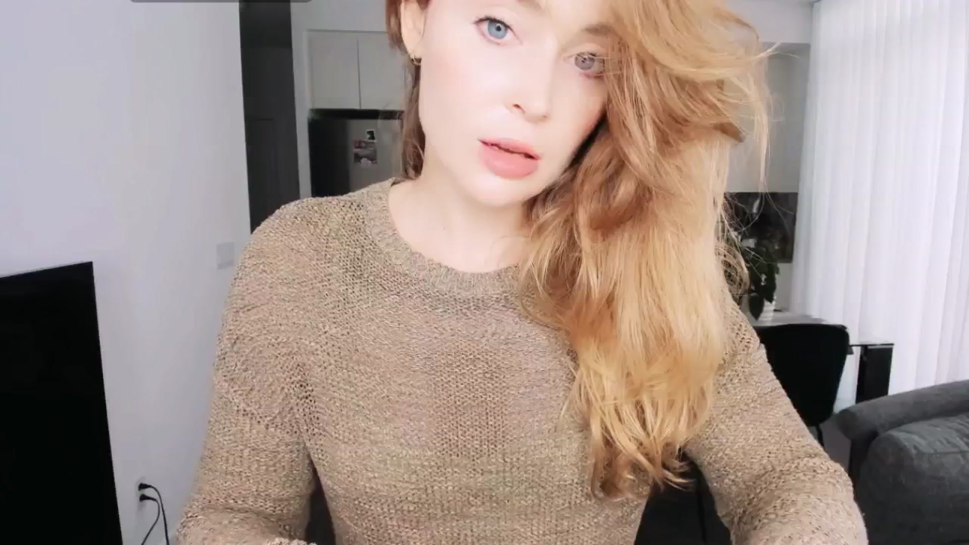 Gallery image thumbnail from NessaMoore's myfreecams stream on, 05/04/2024, 22:00 image 2 of 20