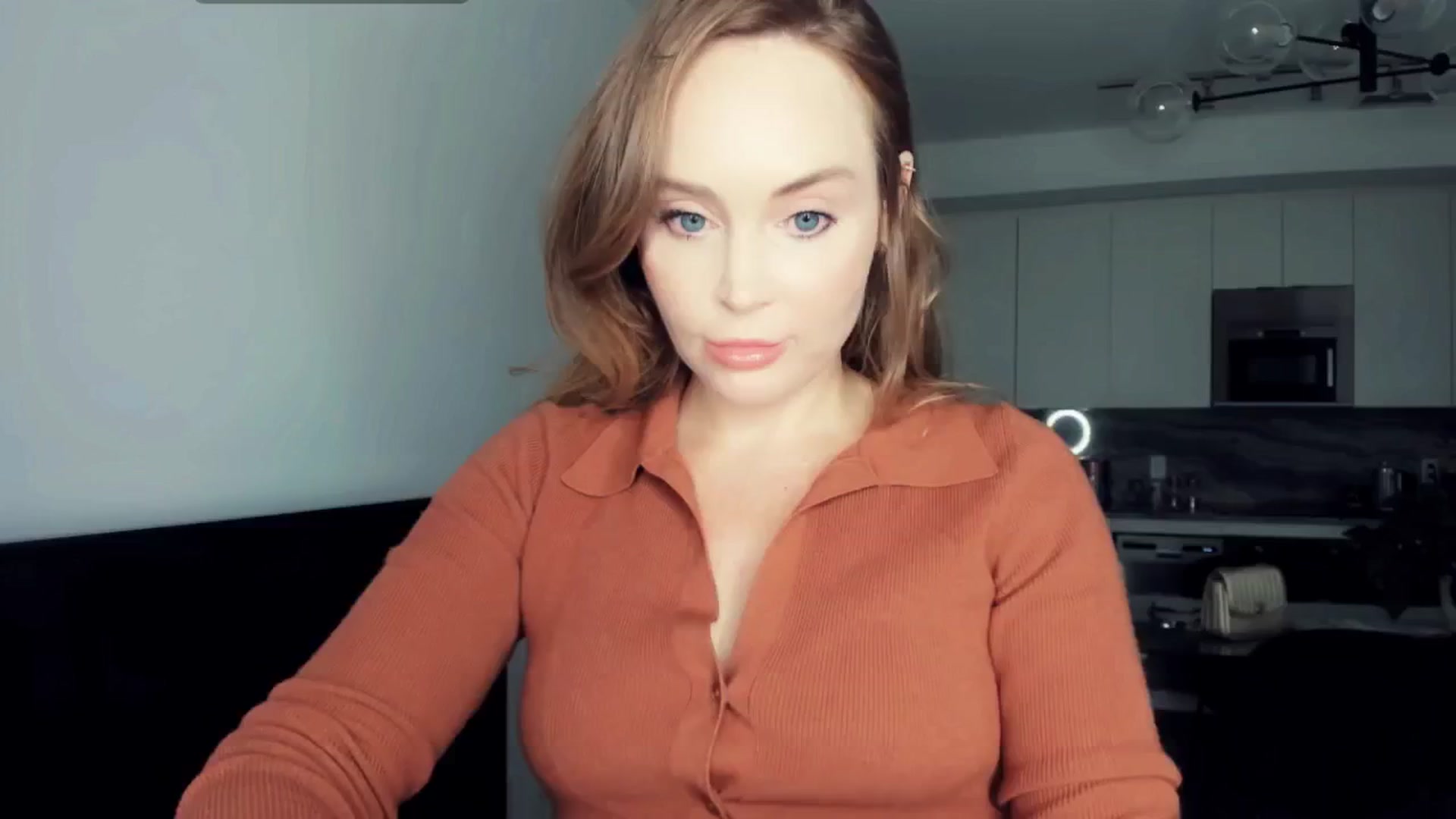 Gallery image thumbnail from NessaMoore's myfreecams stream on, 05/15/2024, 24:44 image 2 of 20