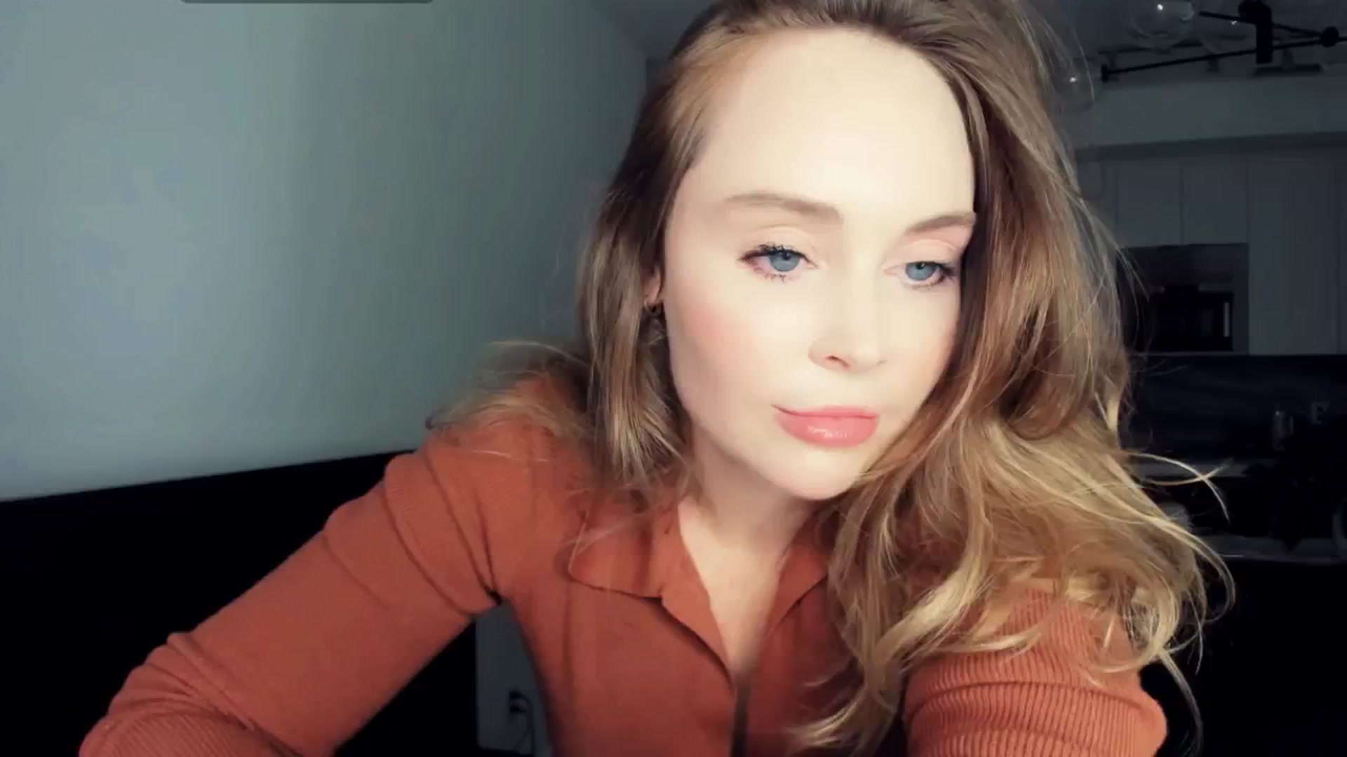 Gallery image thumbnail from NessaMoore's myfreecams stream on, 05/15/2024, 24:44 image 4 of 20