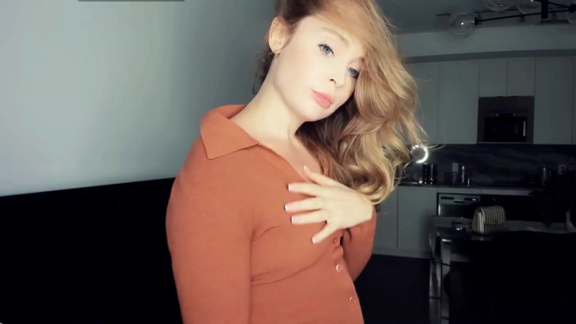 Gallery image thumbnail from NessaMoore's myfreecams stream on, 05/15/2024, 02:35 image 4 of 20