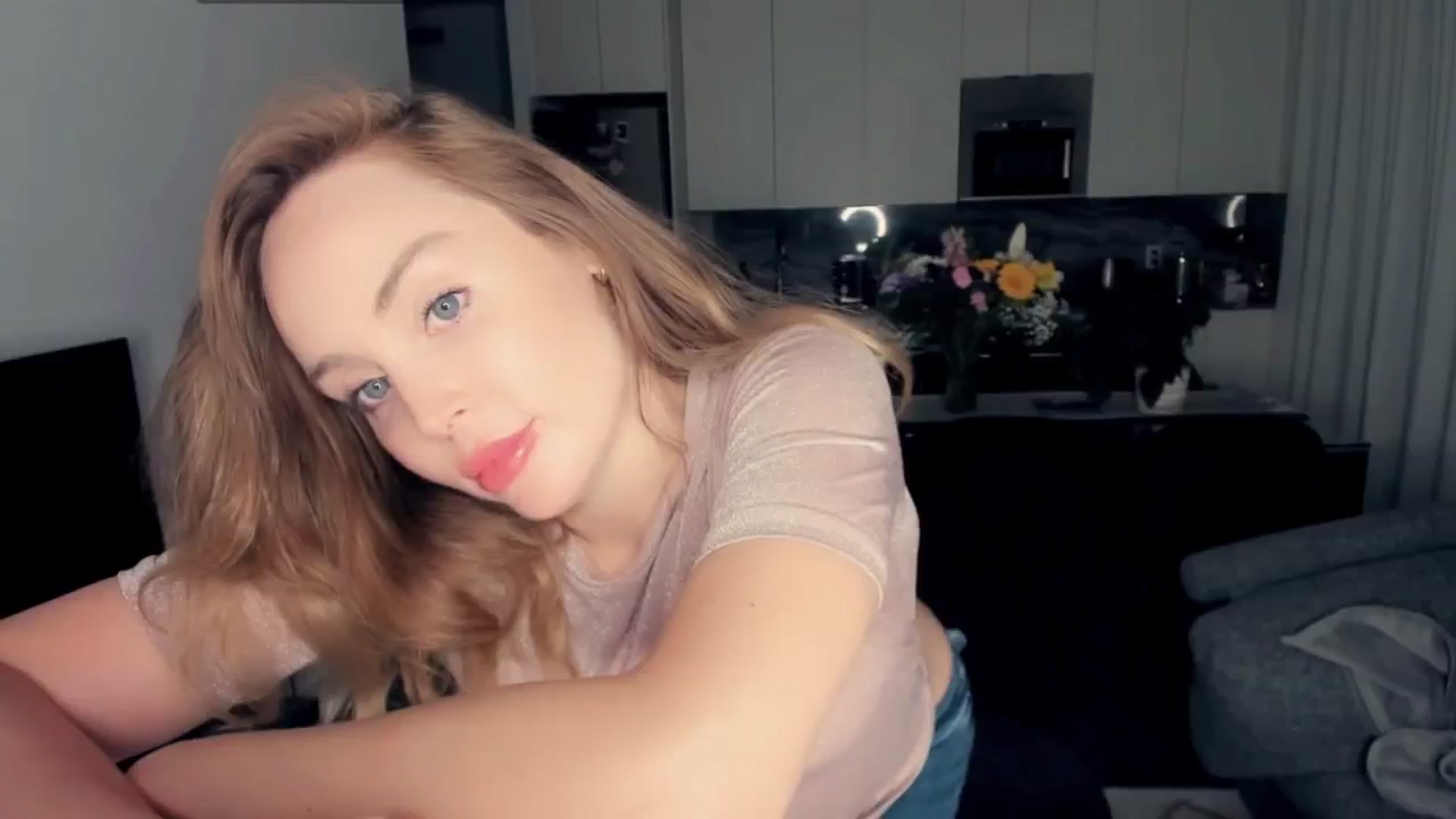 Gallery image thumbnail from NessaMoore's myfreecams stream on, 05/21/2024, 01:55 image 18 of 20