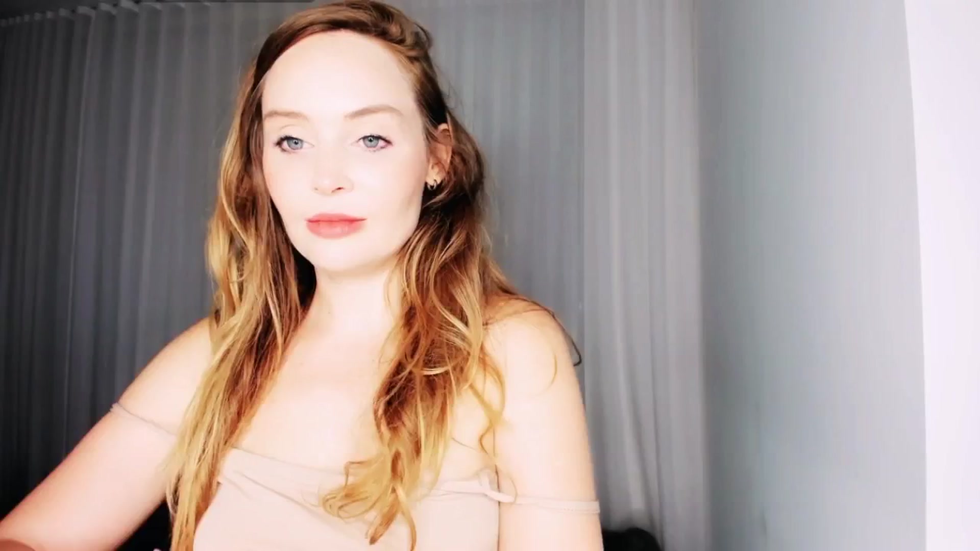 Gallery image thumbnail from NessaMoore's myfreecams stream on, 05/25/2024, 04:39 image 13 of 20