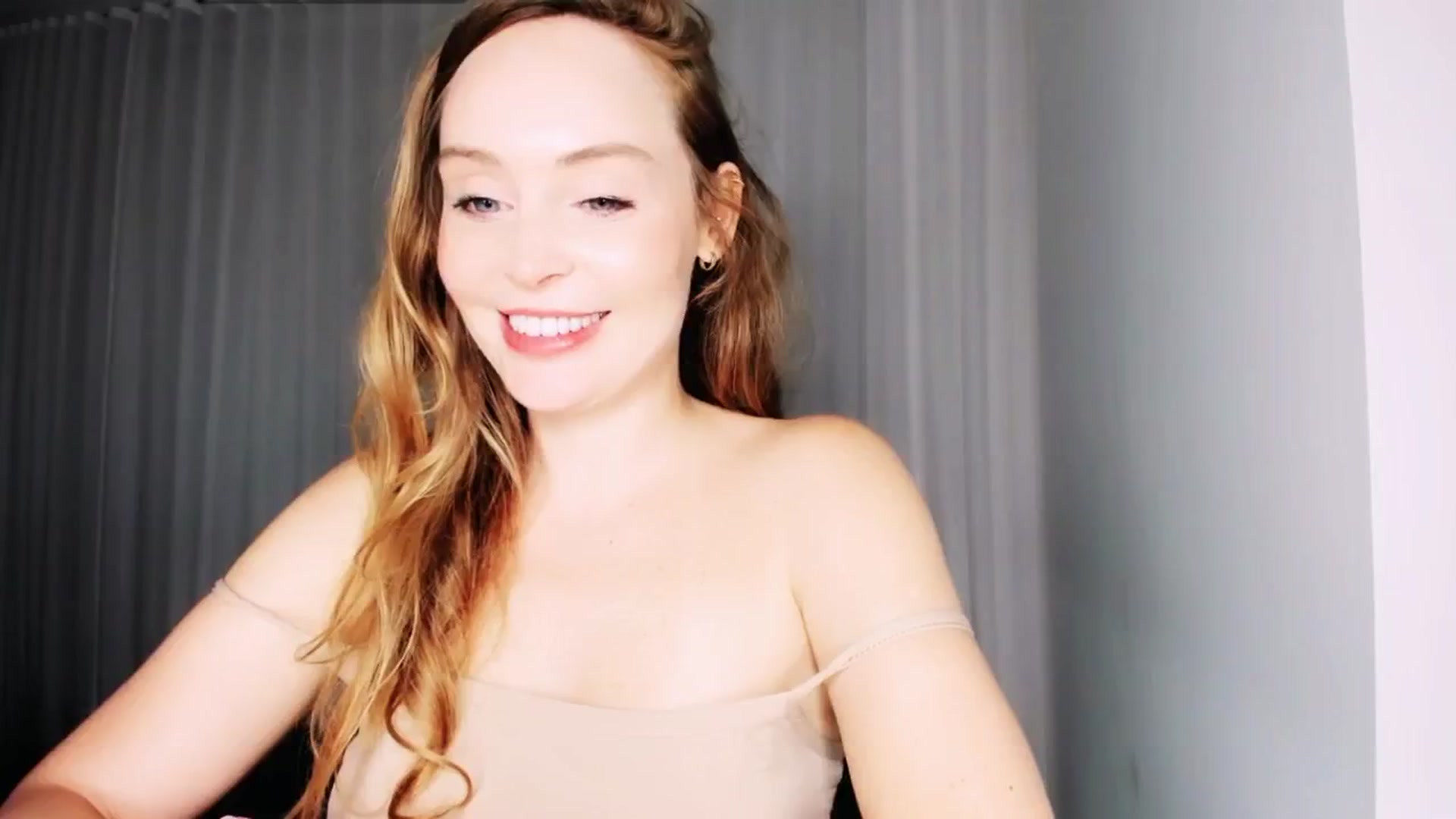 Gallery image thumbnail from NessaMoore's myfreecams stream on, 05/25/2024, 04:39 image 14 of 20