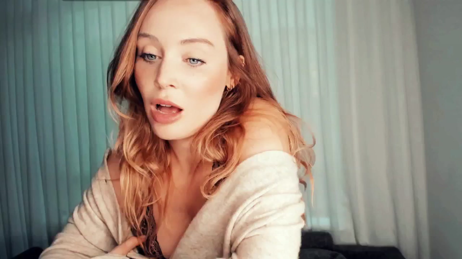 Gallery image thumbnail from NessaMoore's myfreecams stream on, 06/10/2024, 24:44 image 17 of 20