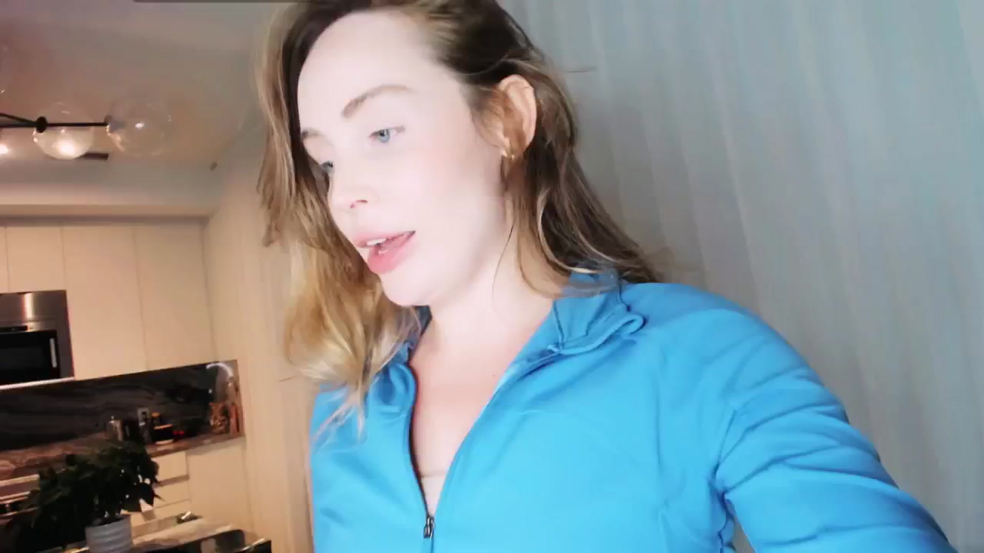Gallery image thumbnail from NessaMoore's myfreecams stream on, 06/12/2024, 03:30 image 6 of 20