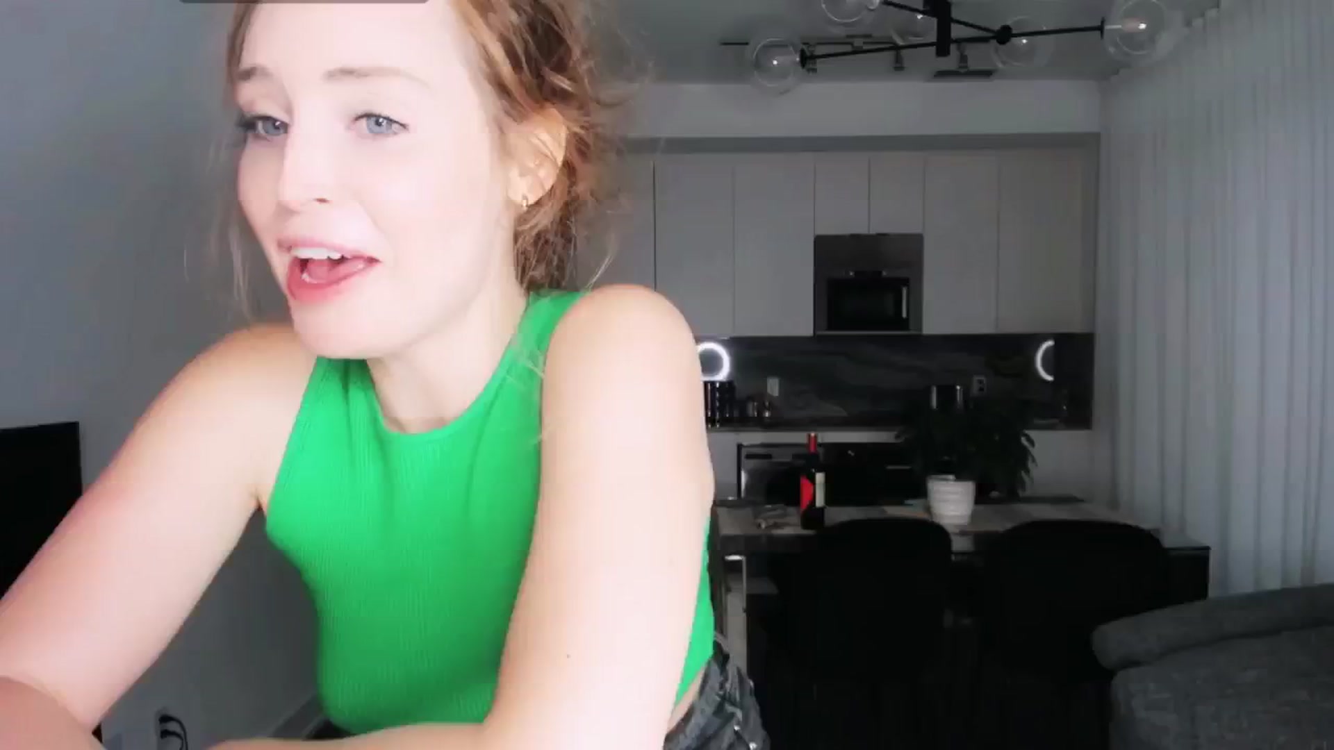 Gallery image thumbnail from NessaMoore's myfreecams stream on, 06/20/2024, 01:25 image 9 of 20