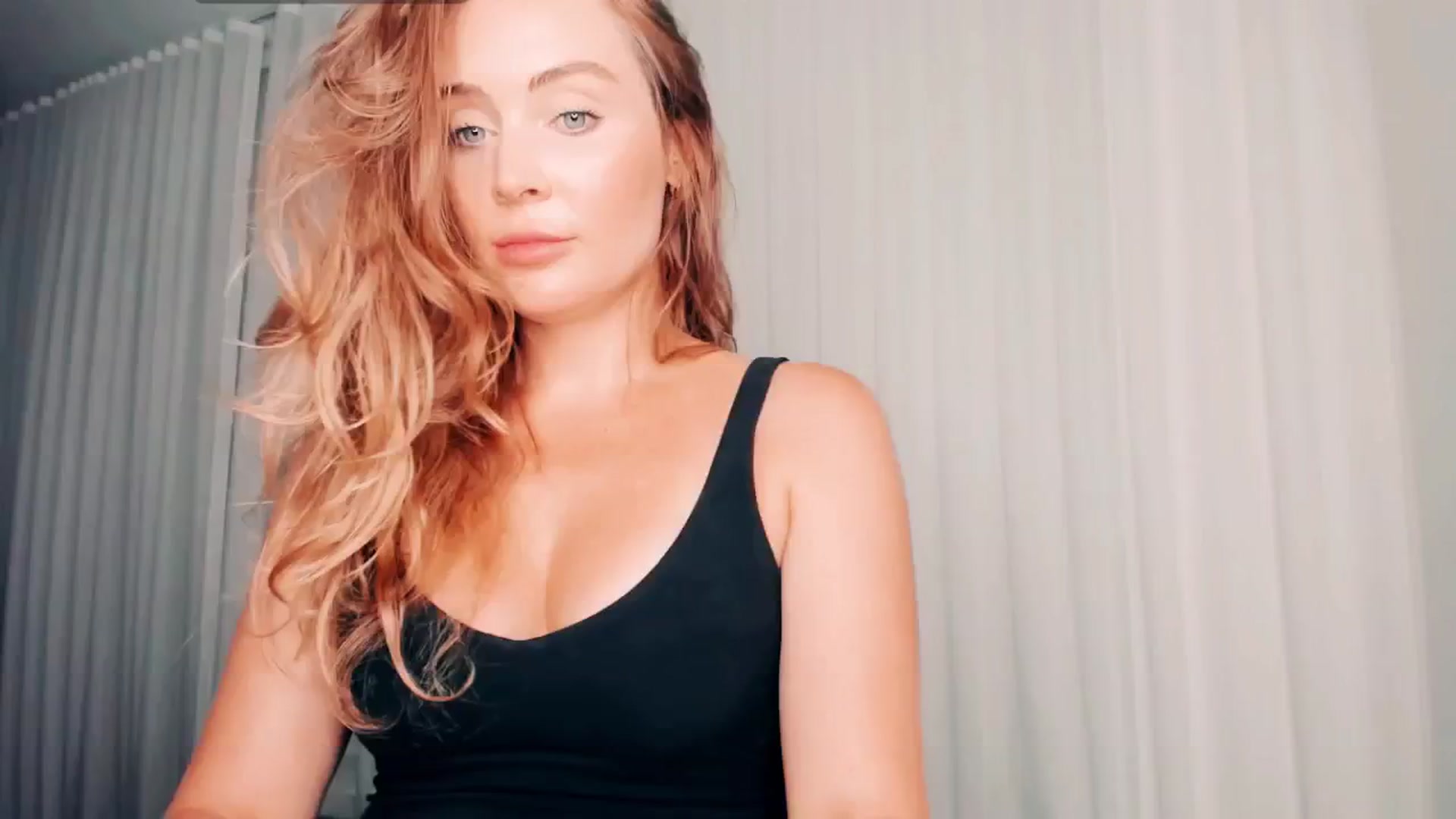 Gallery image thumbnail from NessaMoore's myfreecams stream on, 08/13/2024, 01:56 image 6 of 20