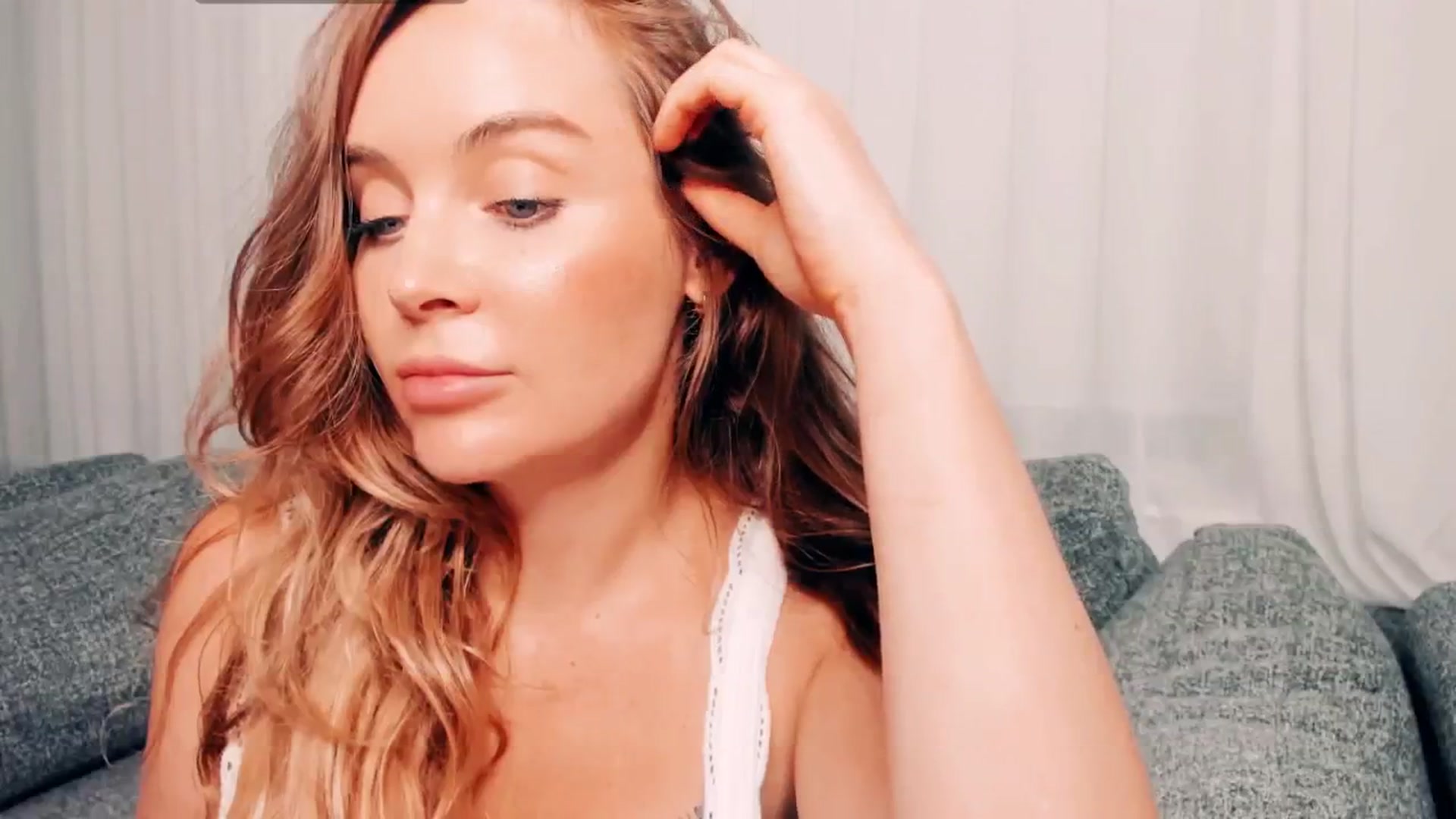 Gallery image thumbnail from NessaMoore's myfreecams stream on, 08/20/2024, 02:32 image 14 of 20