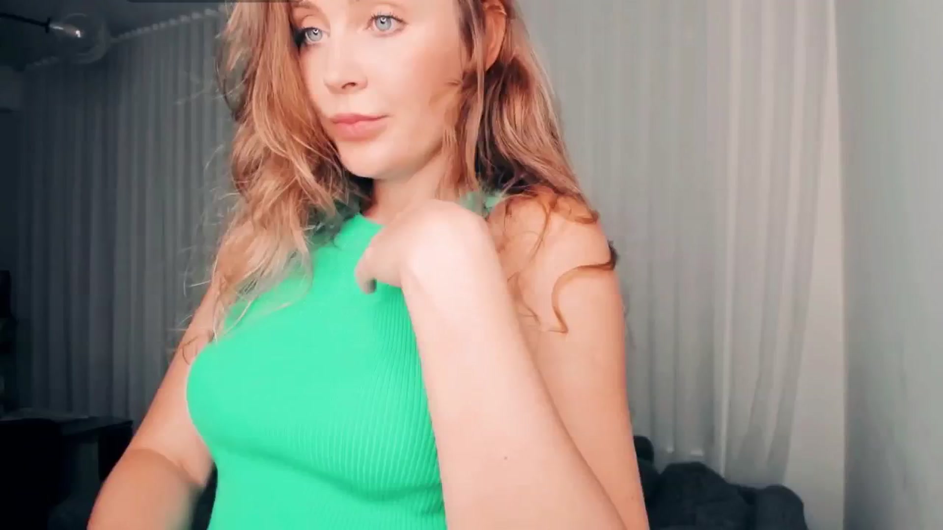 Gallery image thumbnail from NessaMoore's myfreecams stream on, 08/27/2024, 01:09 image 19 of 20
