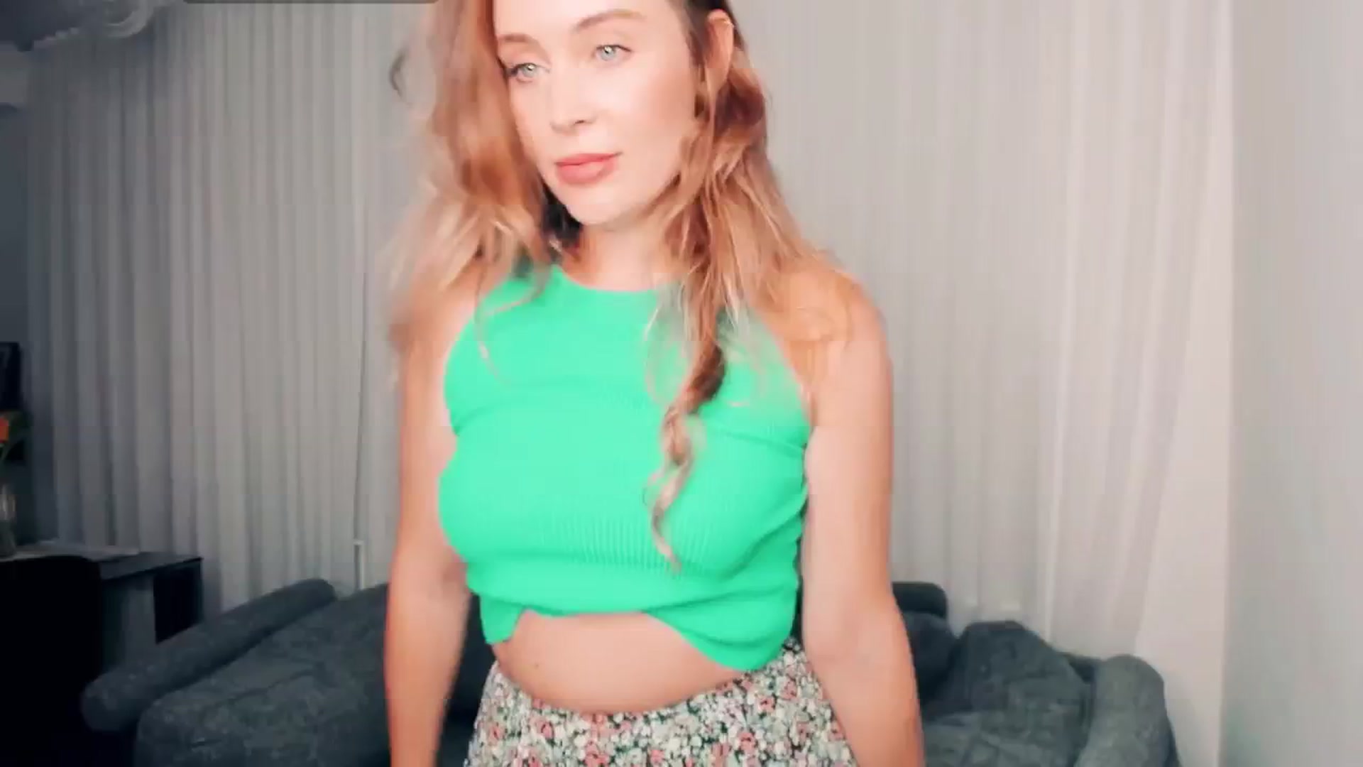 Gallery image thumbnail from NessaMoore's myfreecams stream on, 08/27/2024, 01:09 image 5 of 20