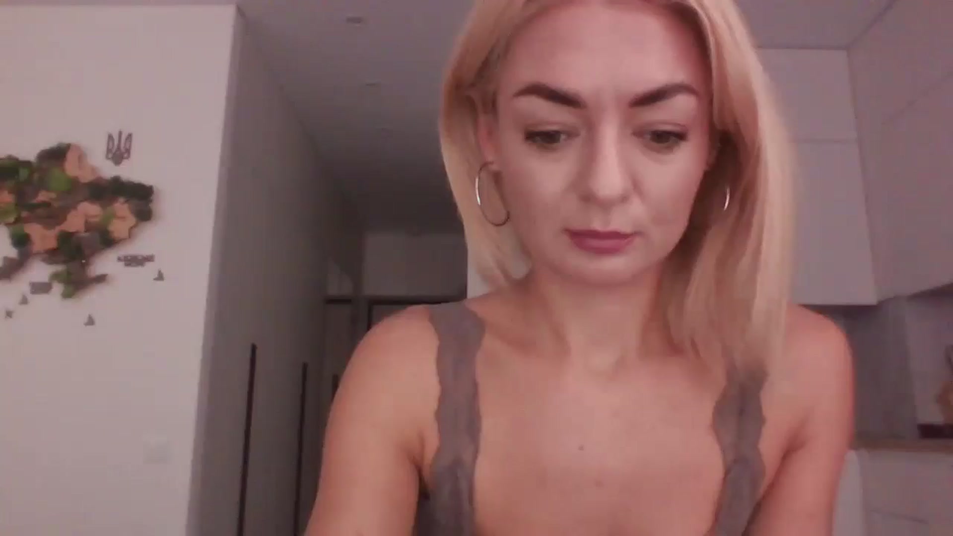 Gallery image thumbnail from NessaVix's myfreecams stream on, 11/09/2025, 12:34 image 13 of 20