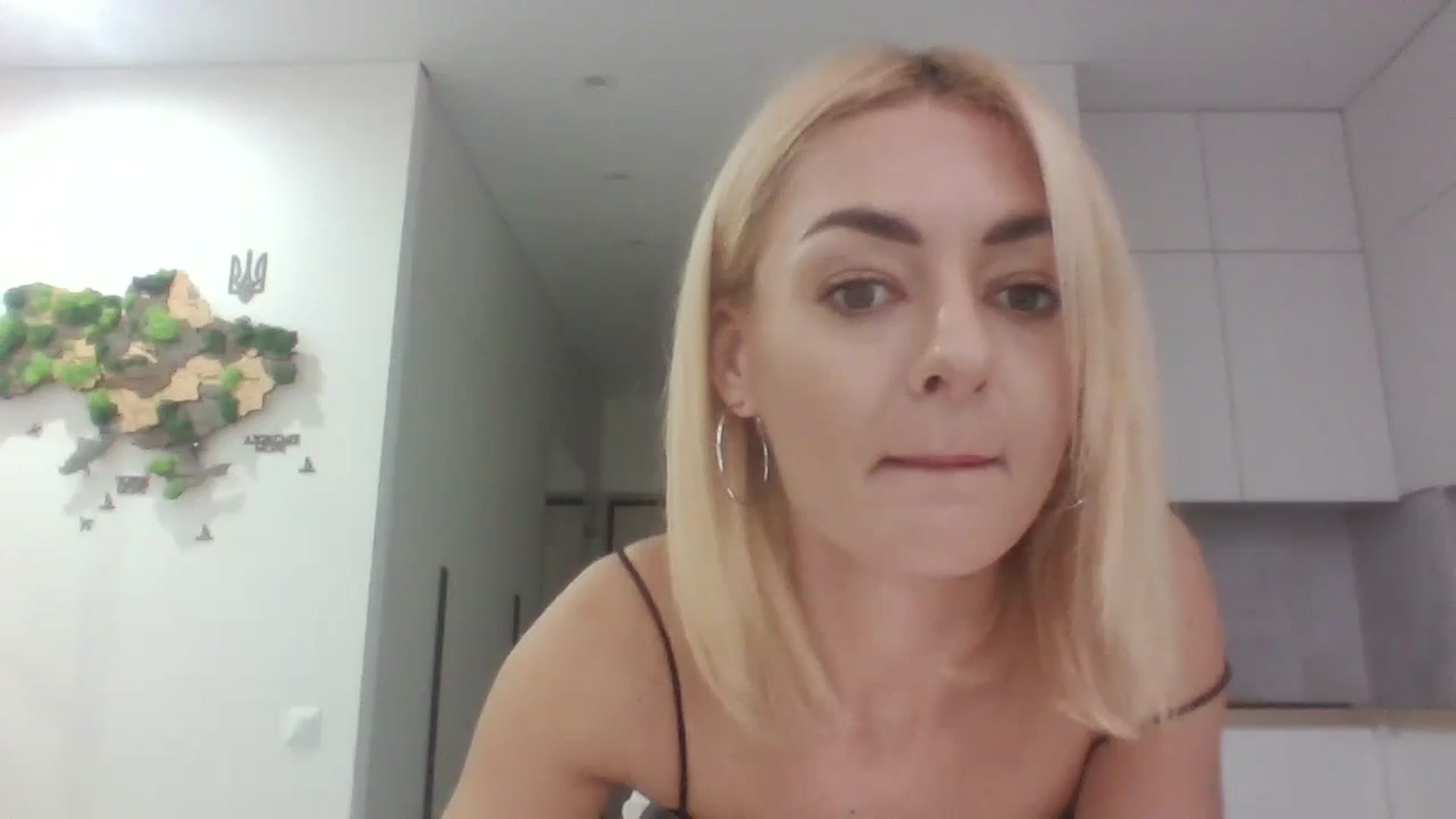 Gallery image thumbnail from NessaVix's myfreecams stream on, 12/06/2025, 13:03 image 18 of 20
